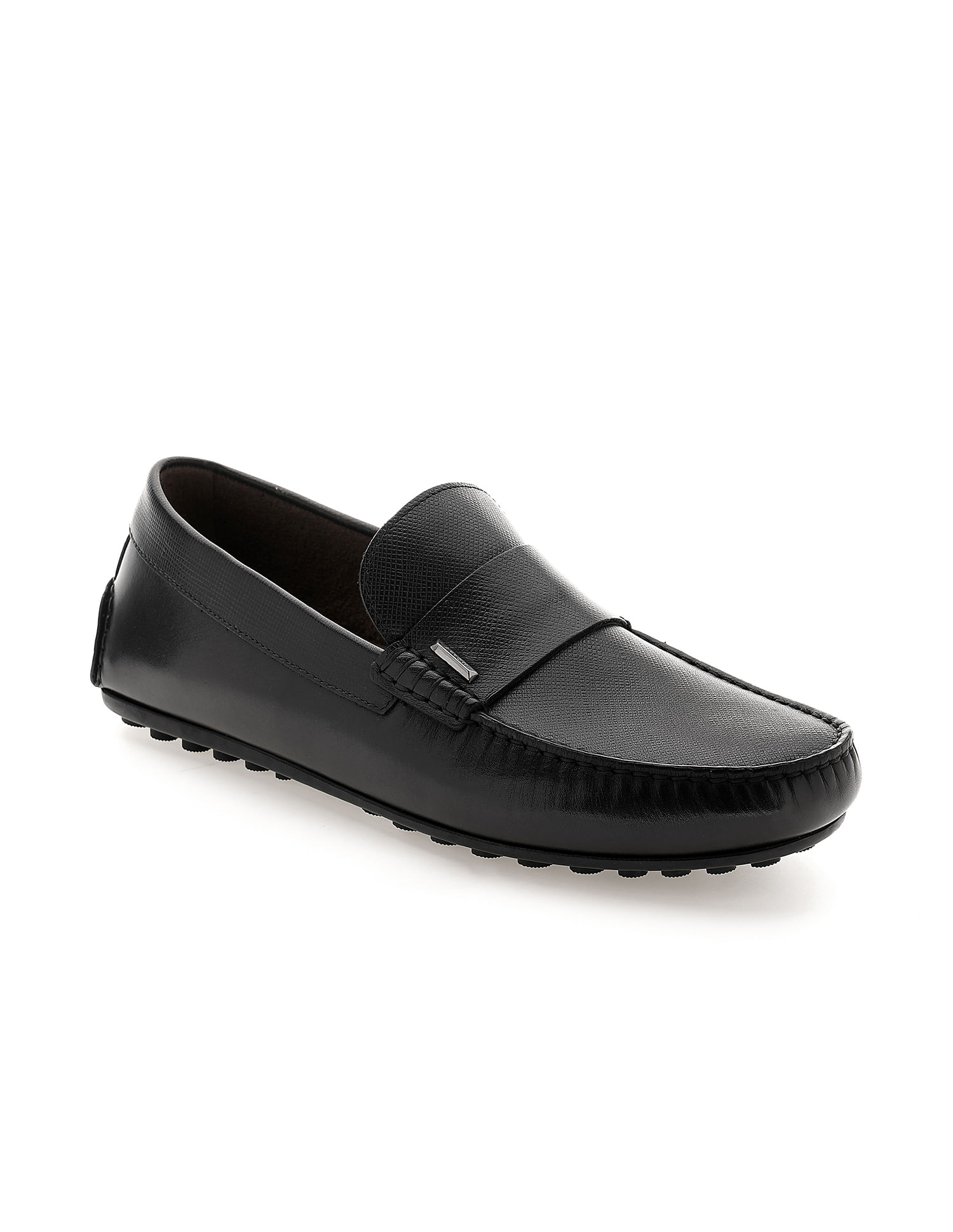 Arrow Round Toe Leather Apogee Loafers