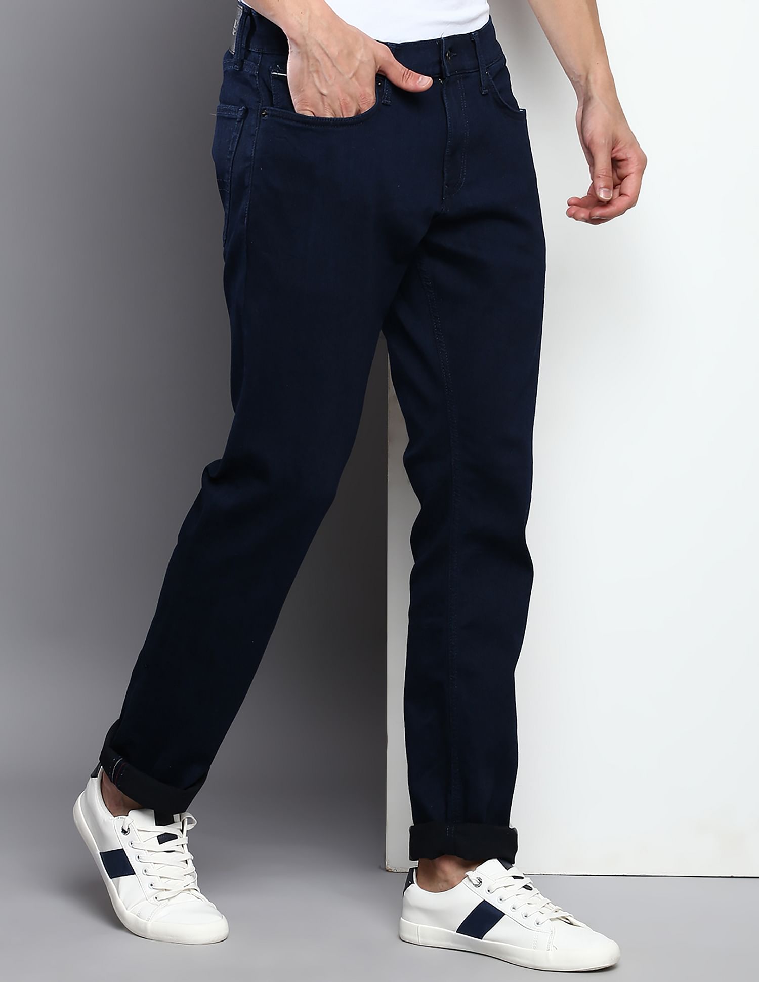 Tommy Hilfiger Rinsed Scanton Slim Fit Jeans