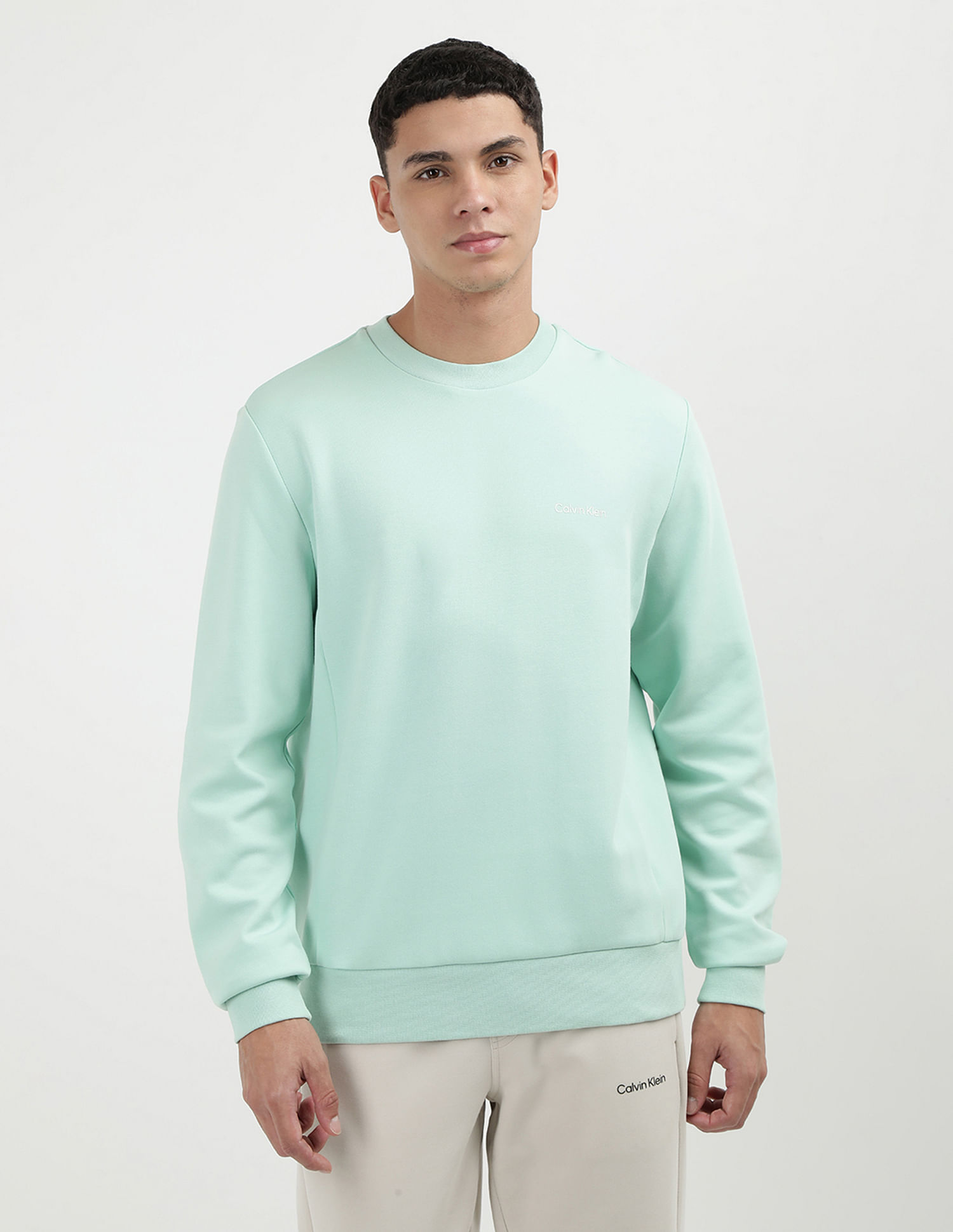 Calvin Klein Jeans Regular Fit Solid Sweatshirt