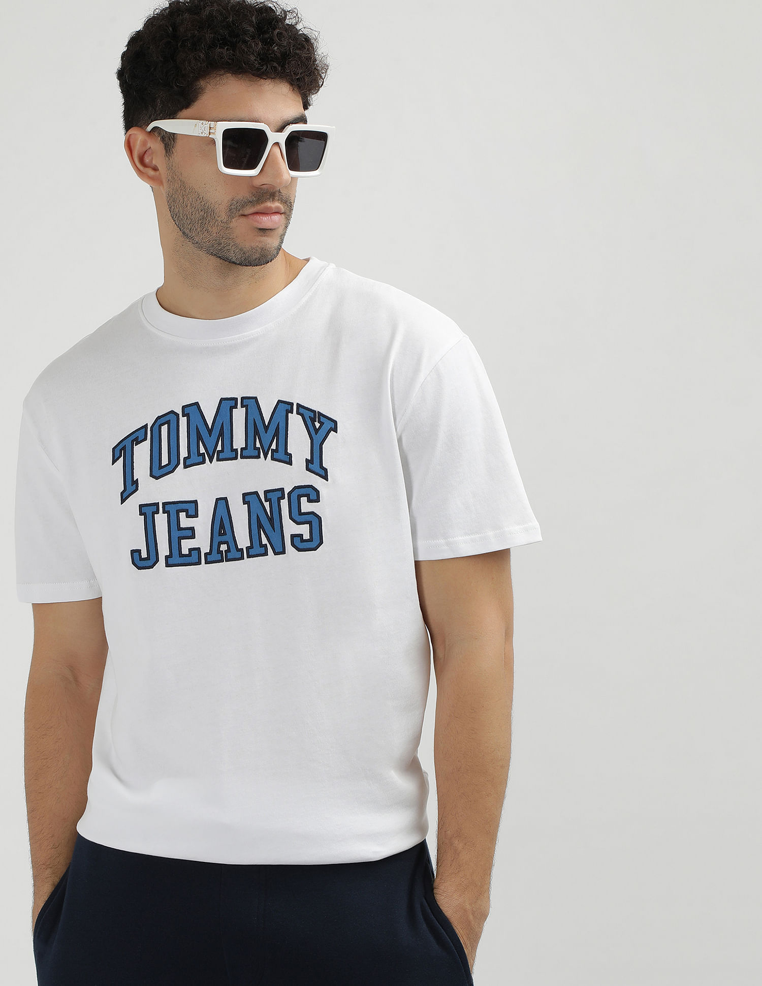 Tommy Hilfiger Crew Neck Applique T-Shirt