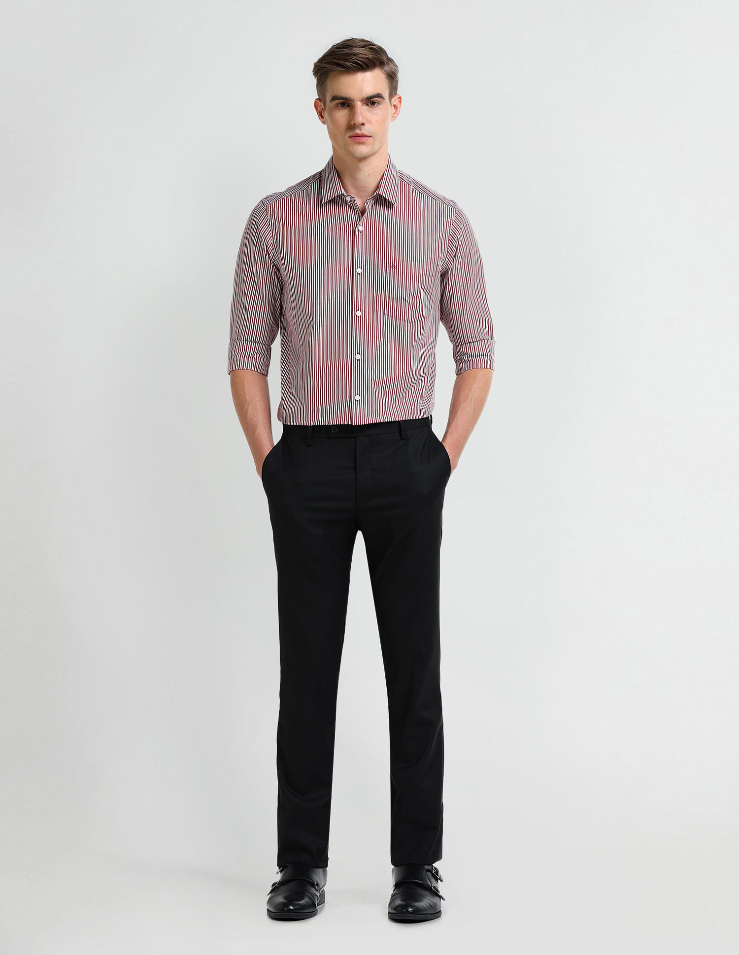 Arrow Manhattan Slim Fit Cotton Shirt