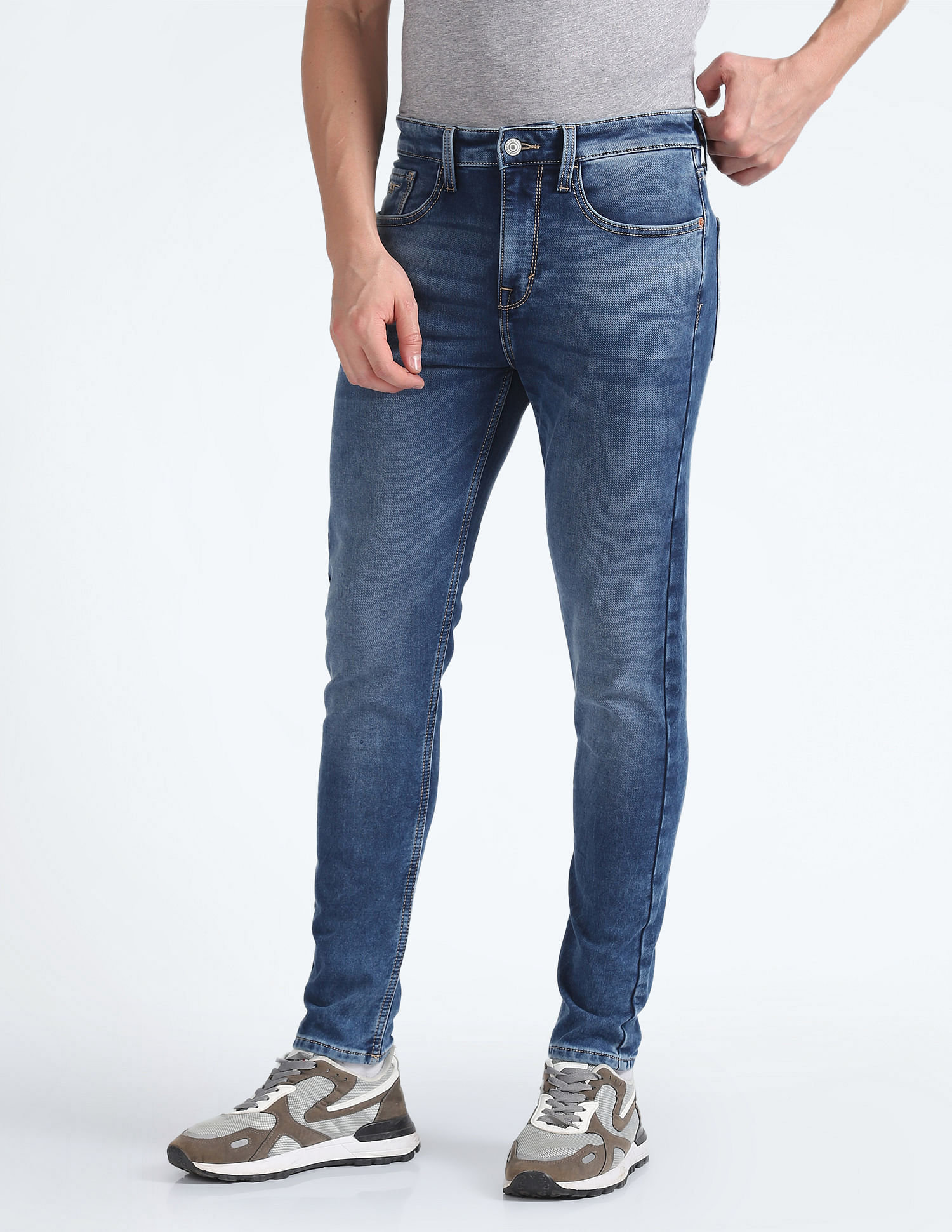 Flying Machine Slim Tapered Fit Stone Wash Jeans