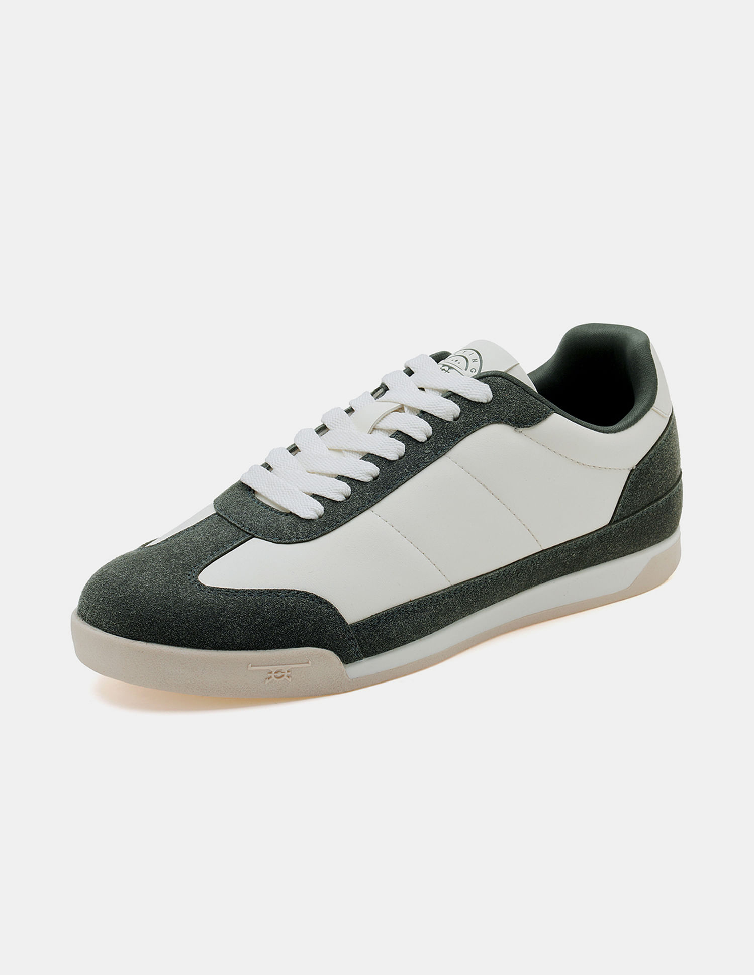 Flying Machine Men Gwen Colorblocked Sneakers