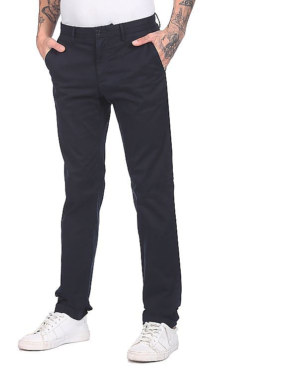 Buy Tommy Hilfiger Men Navy Mid Rise Denton Straight Fit Anti Odor Chinos NNNOW