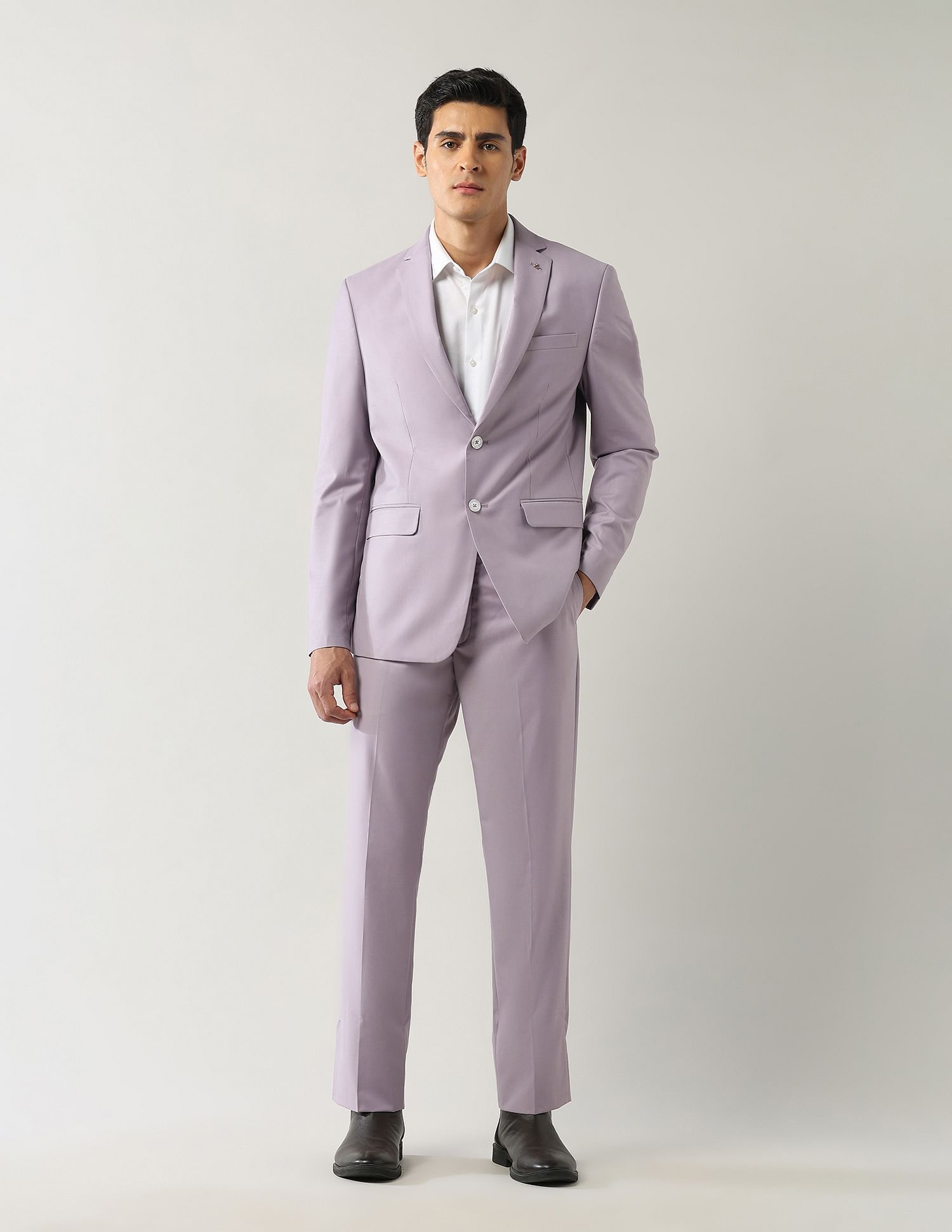 Arrow Tailored Fit Solid Two Piece Suit