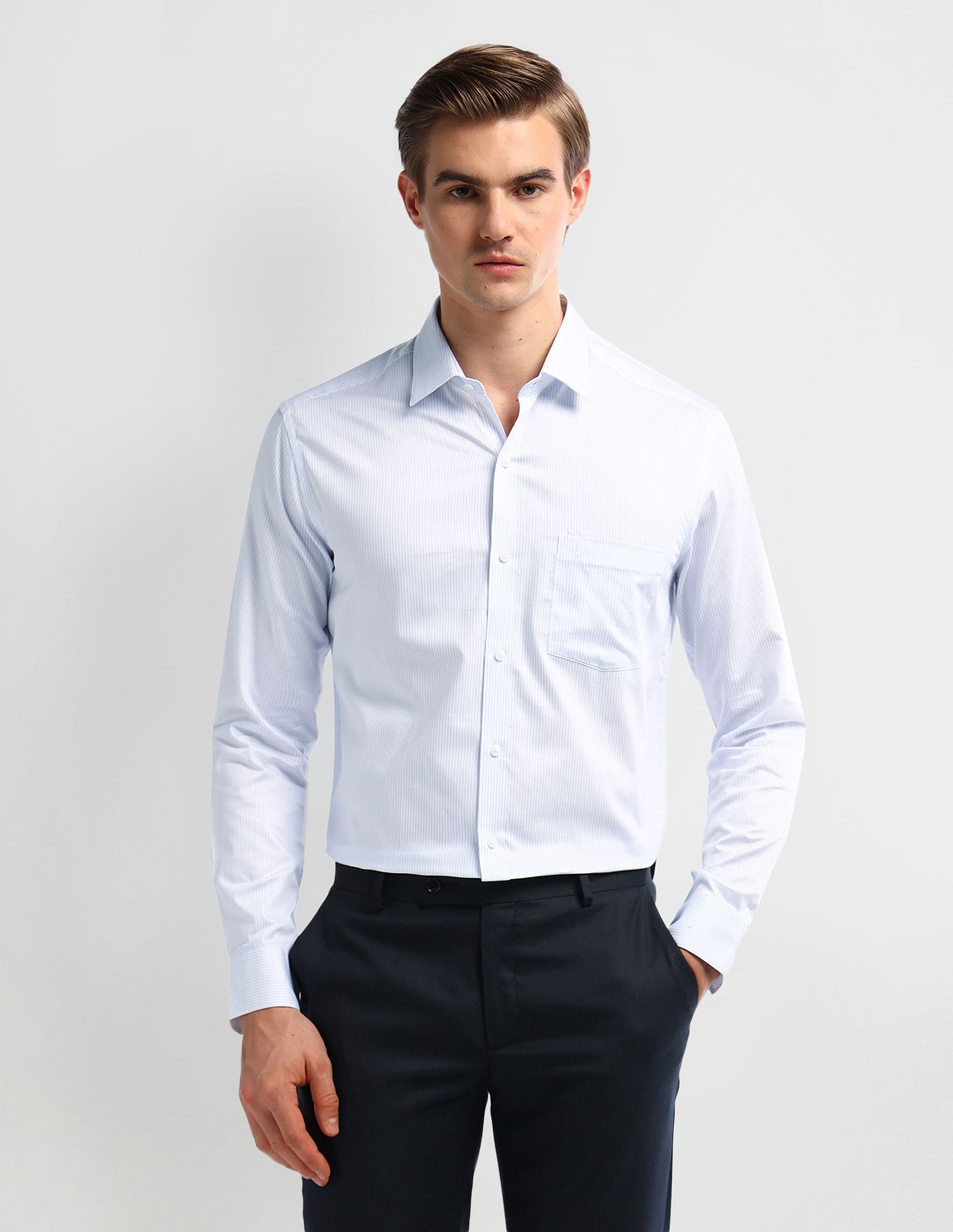 Arrow Cutaway Collar Cotton Shirt