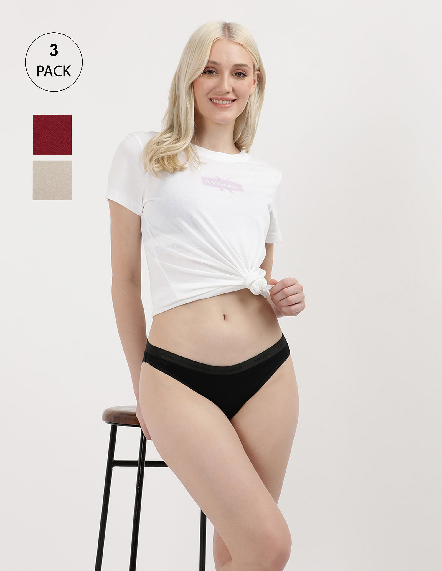 Calvin Klein Underwear Solid Mid Rise Hipsters - Pack Of 3