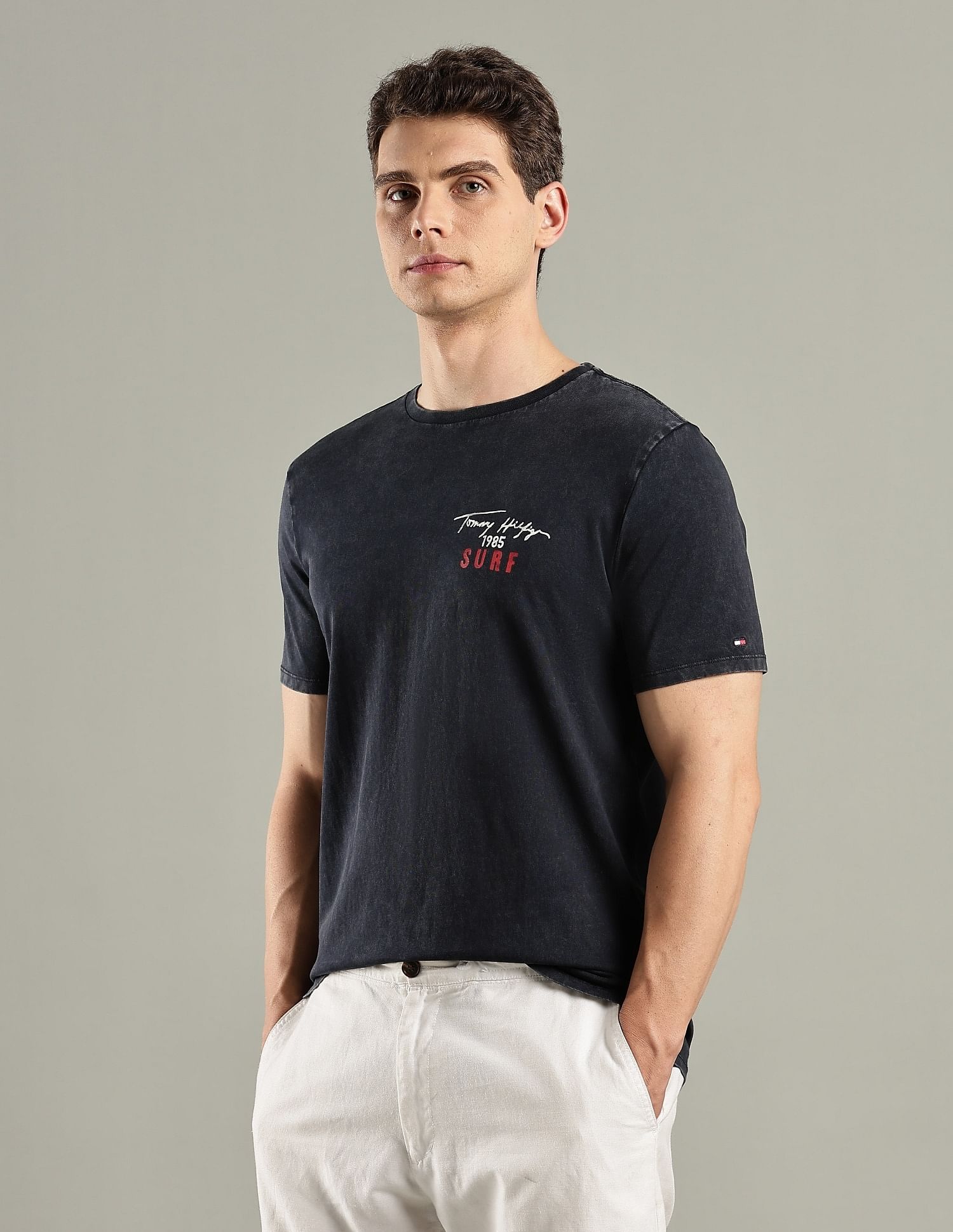 Tommy Hilfiger Graphic Regular-Fit Cotton T-Shirt