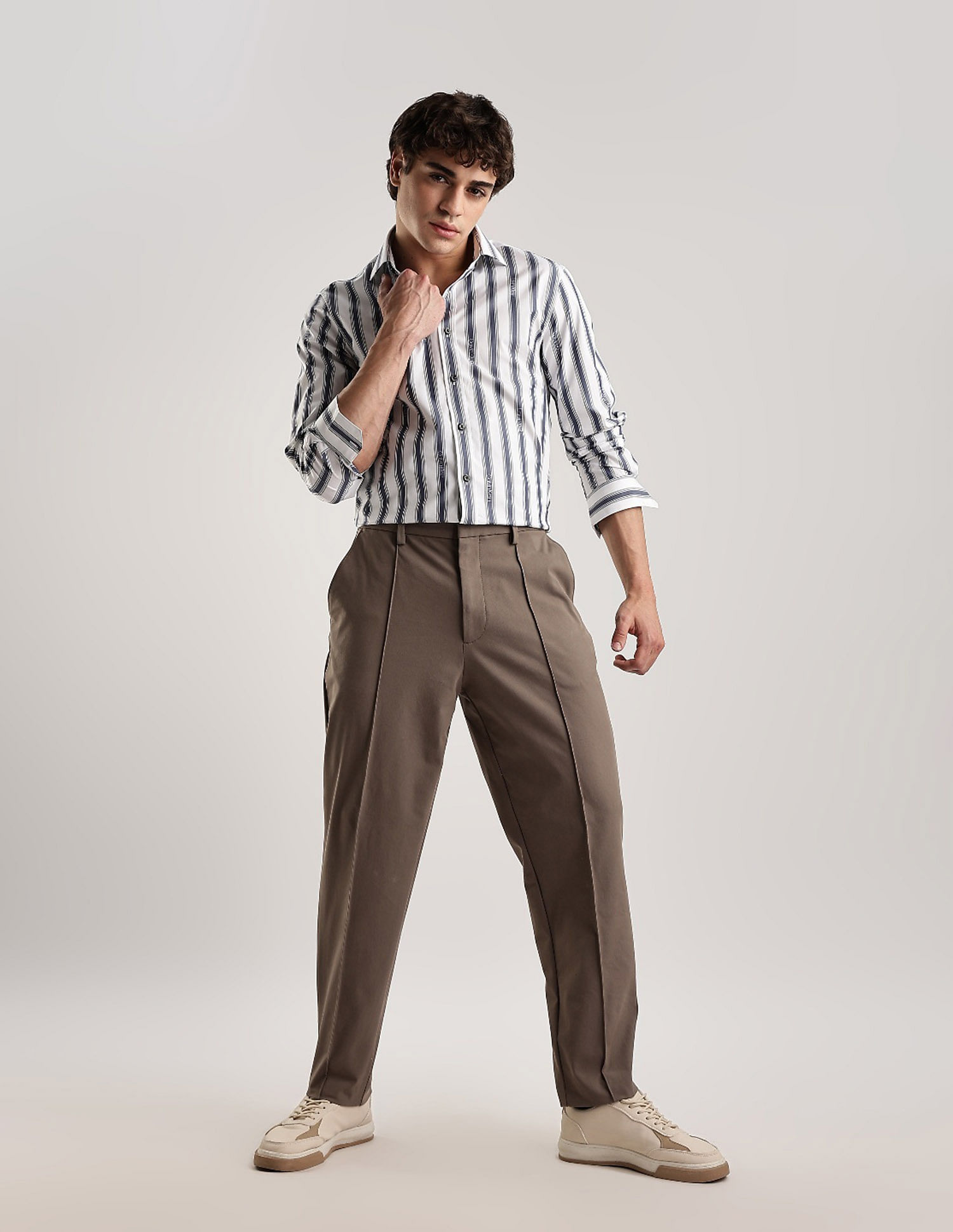 Calvin Klein Jeans Vertical Stripes Regular Fit Poplin Woven Shirt