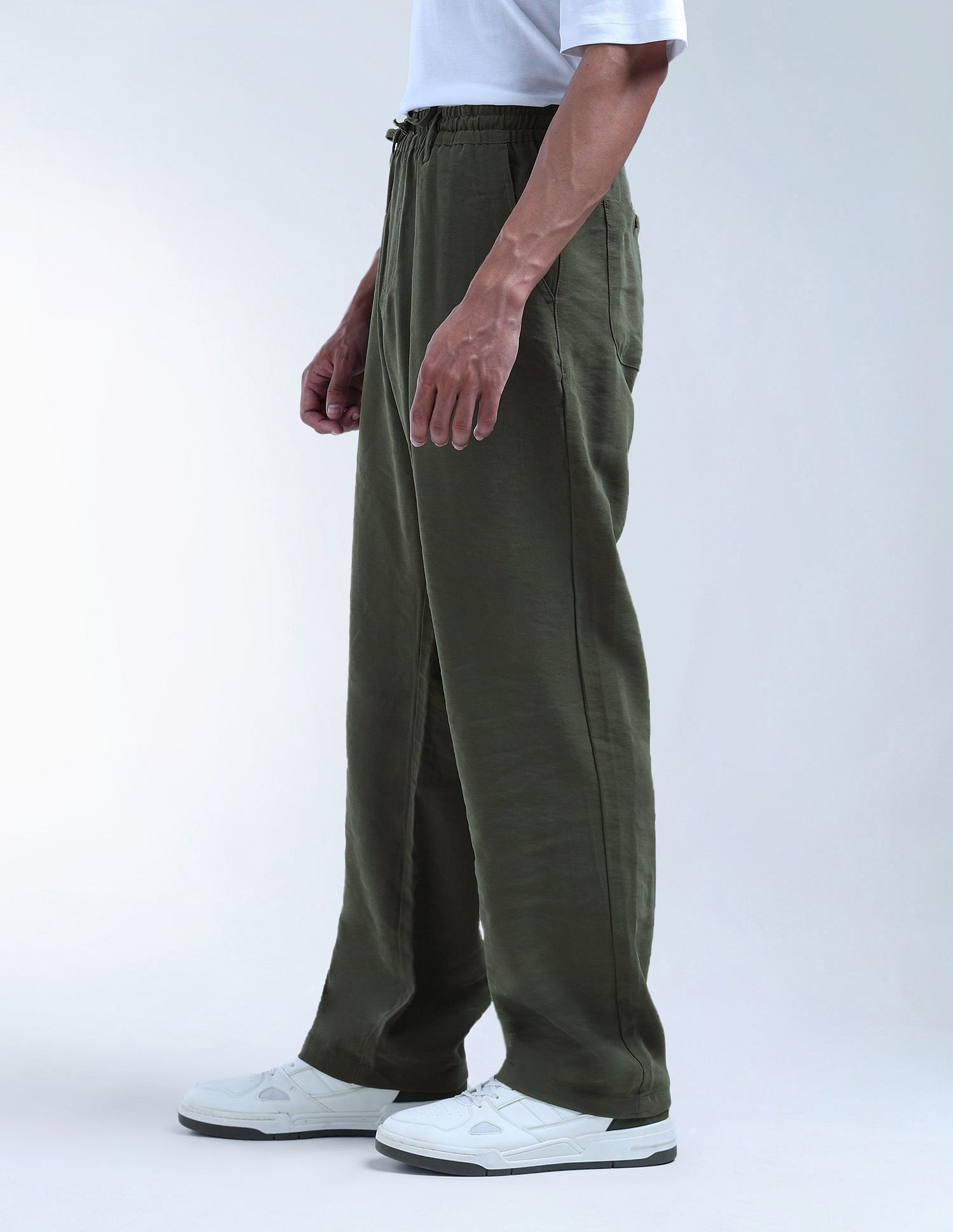 Flying Machine Solid Cobain Loose Fit Chinos