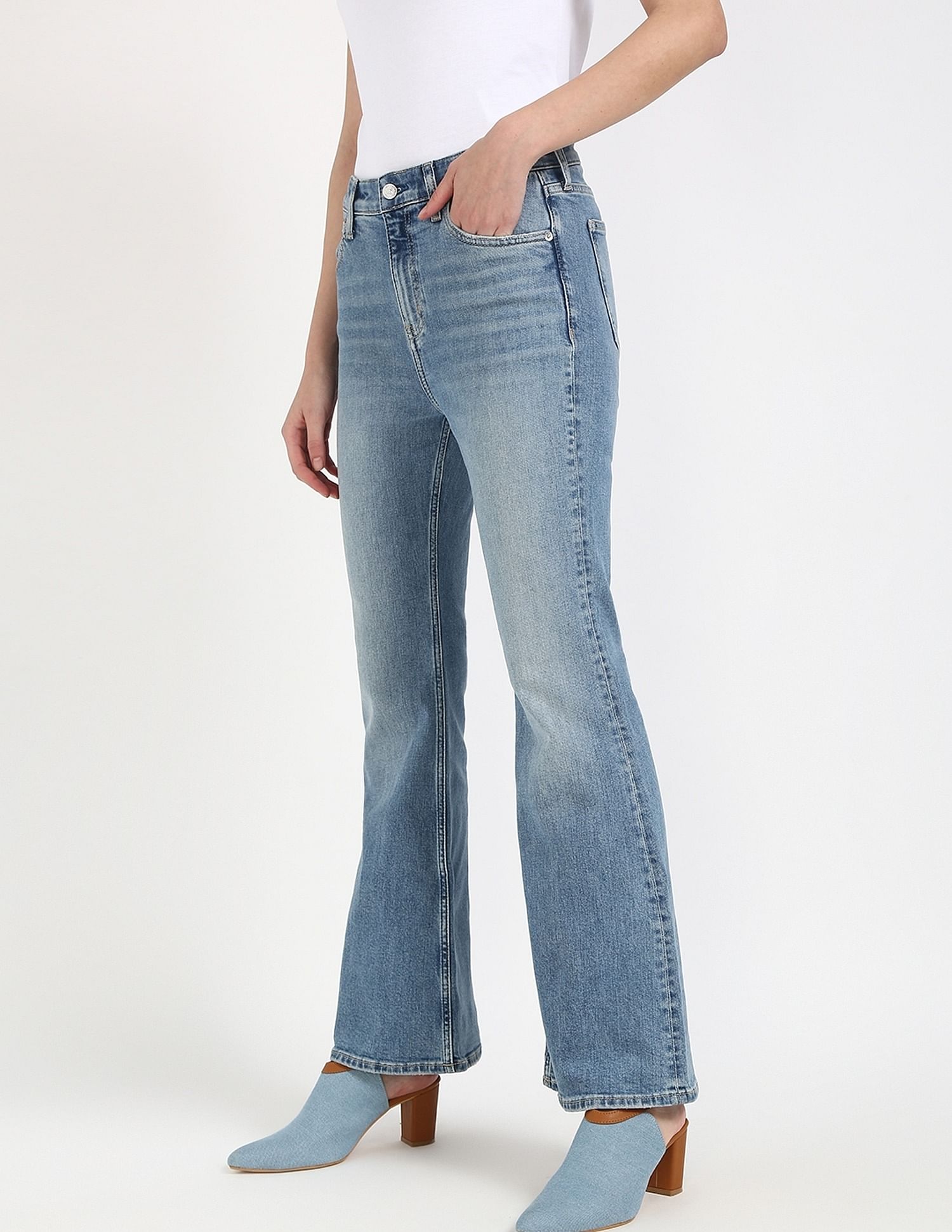 Calvin Klein Jeans Mid-Wash Flared-Fit Mid Rise Jeans