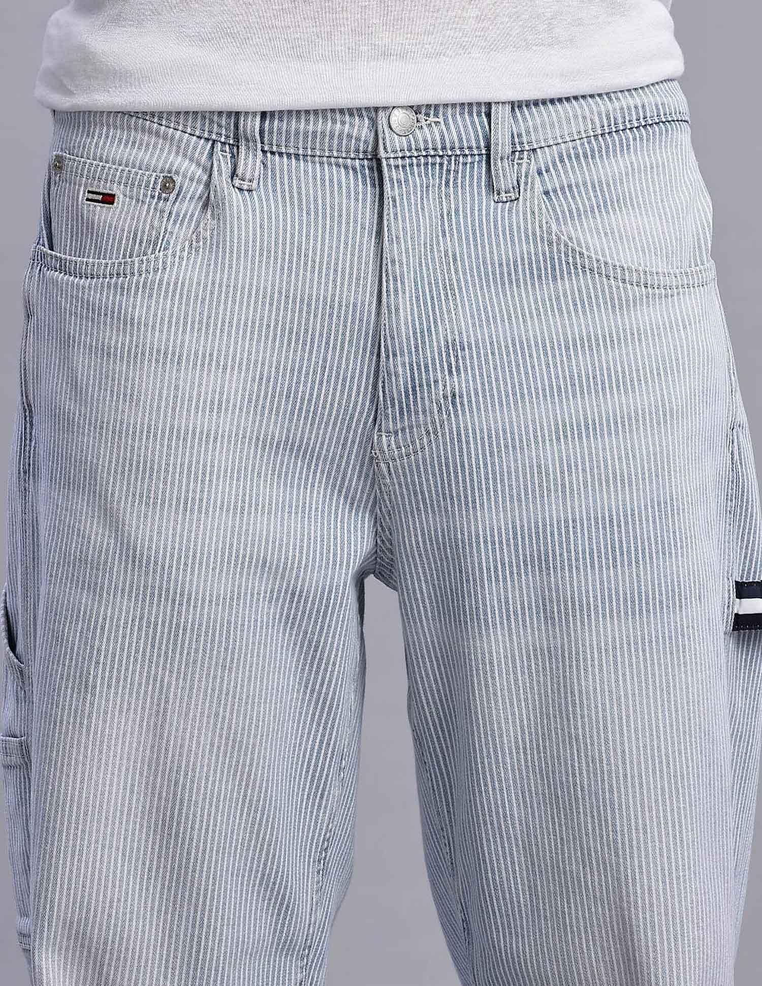 Tommy Hilfiger Medium Washed Loose Fit Mid Rise Jeans