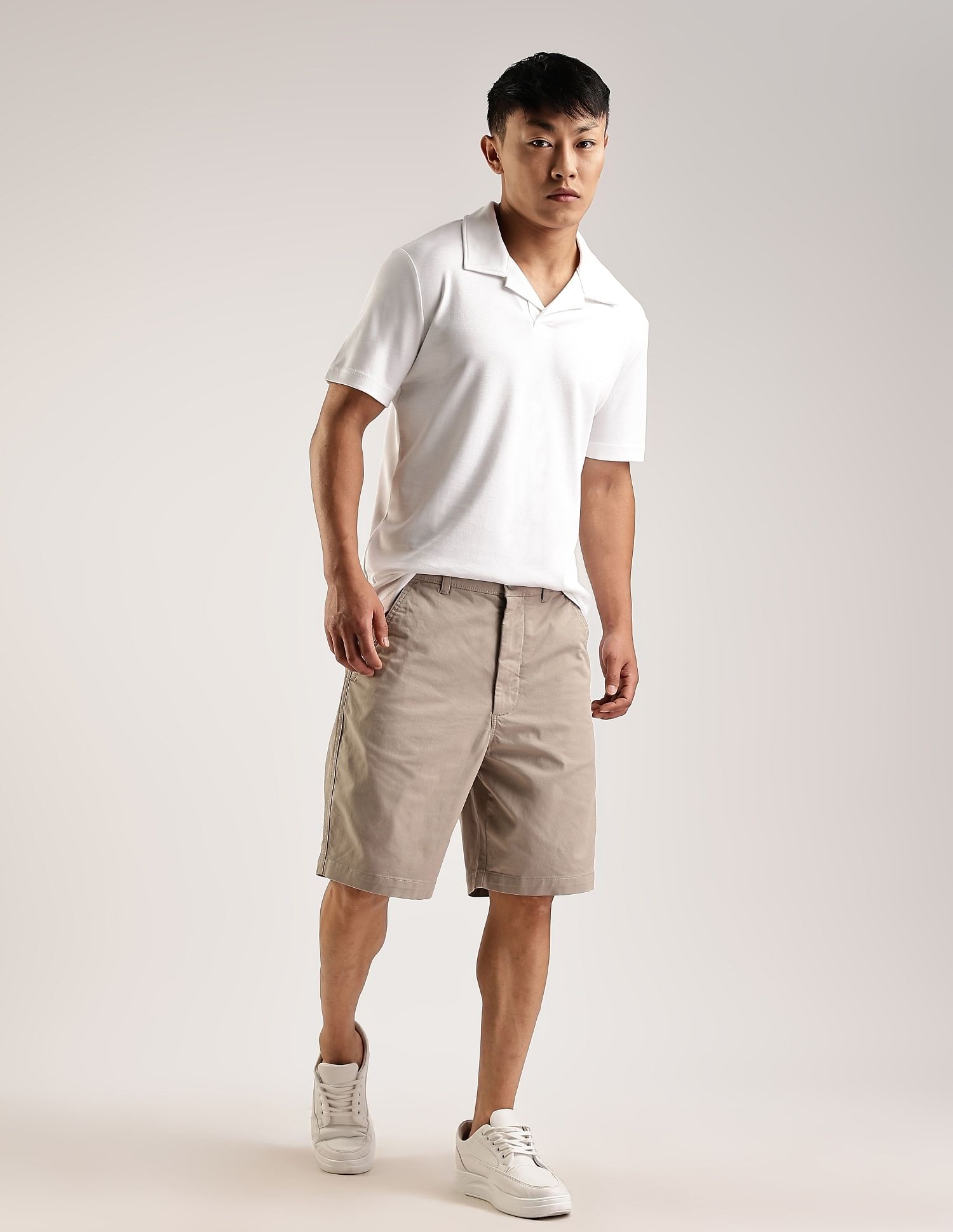 Calvin Klein Jeans Solid Slim-Fit Cotton Polo T-Shirt