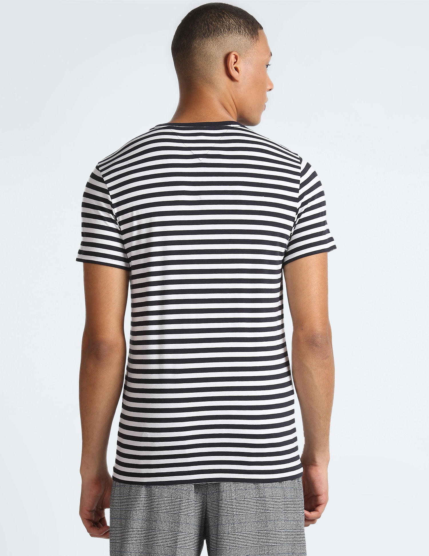 Tommy Hilfiger Solid Slim Fit T-Shirt