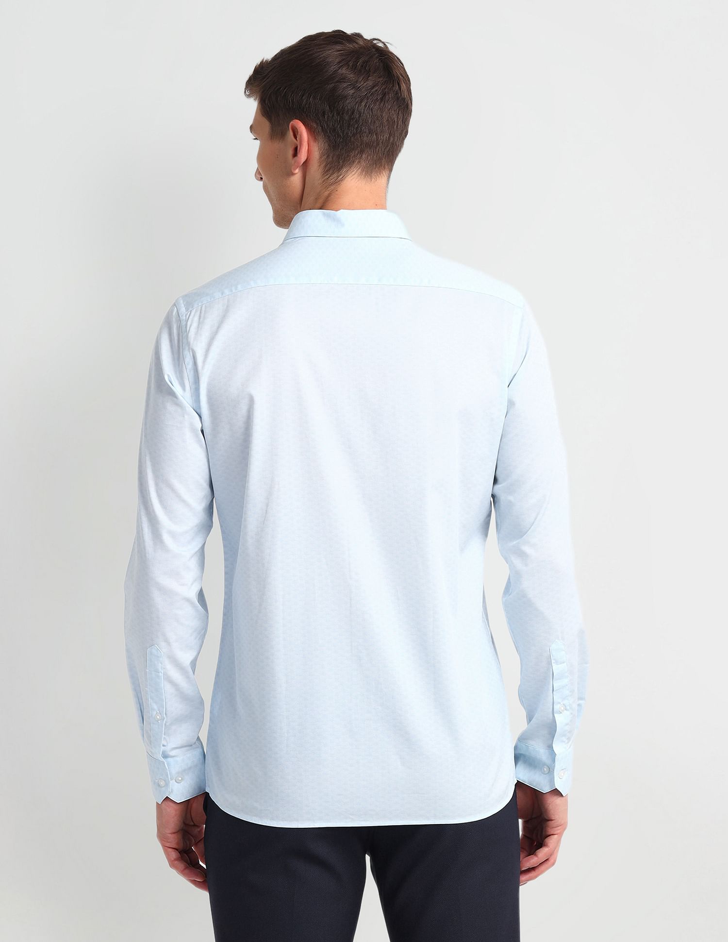 Arrow Manhattan Slim Fit Twill Shirt