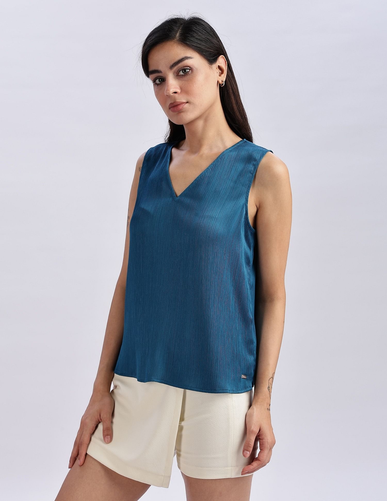 Calvin Klein Jeans Regular Fit Polyester V-Neck Tops