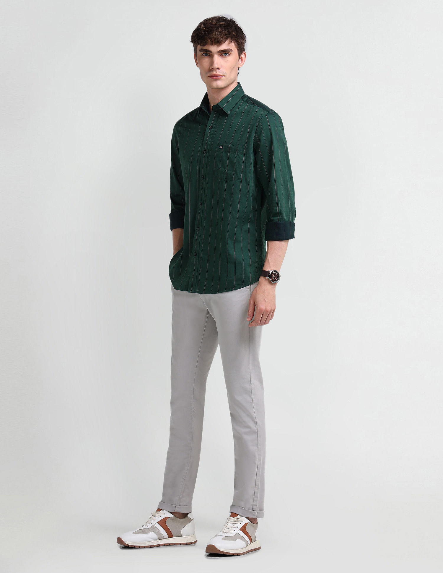 Arrow Sport Manhattan Slim Vertical Striped Shirt