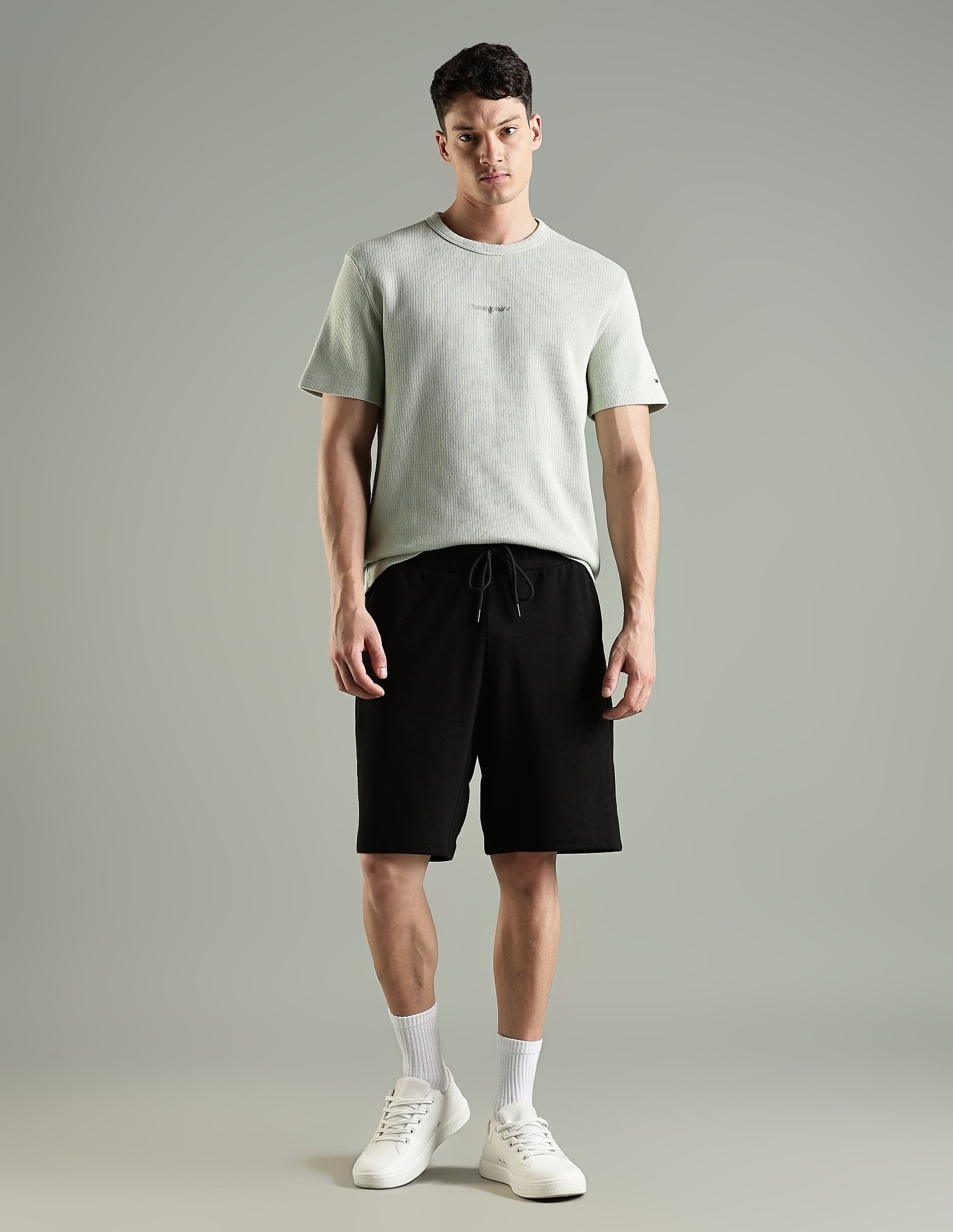 Tommy Hilfiger Kids Solid Slim Fit Cotton T-Shirt