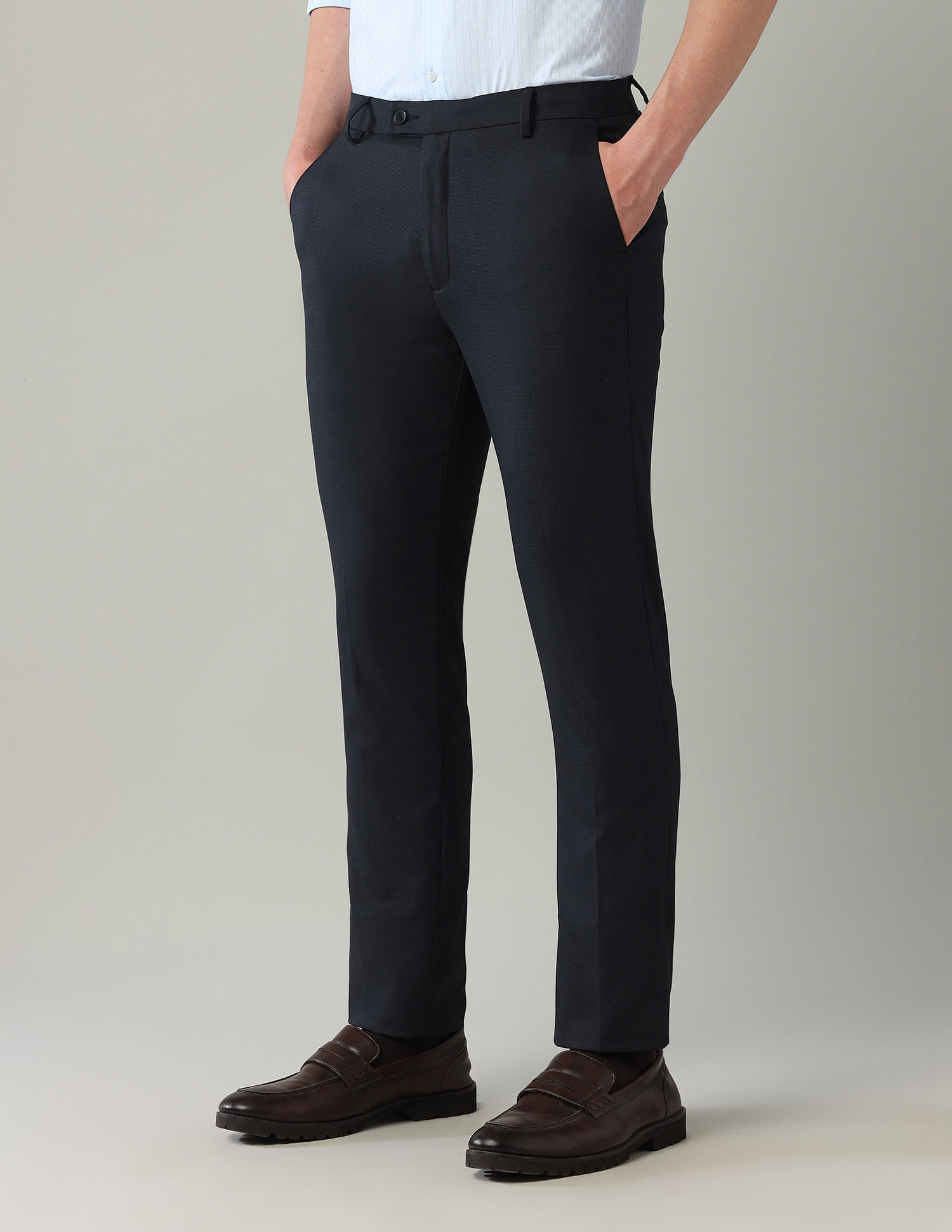 Arrow AutoFlex Regular Fit Mid Rise Trousers