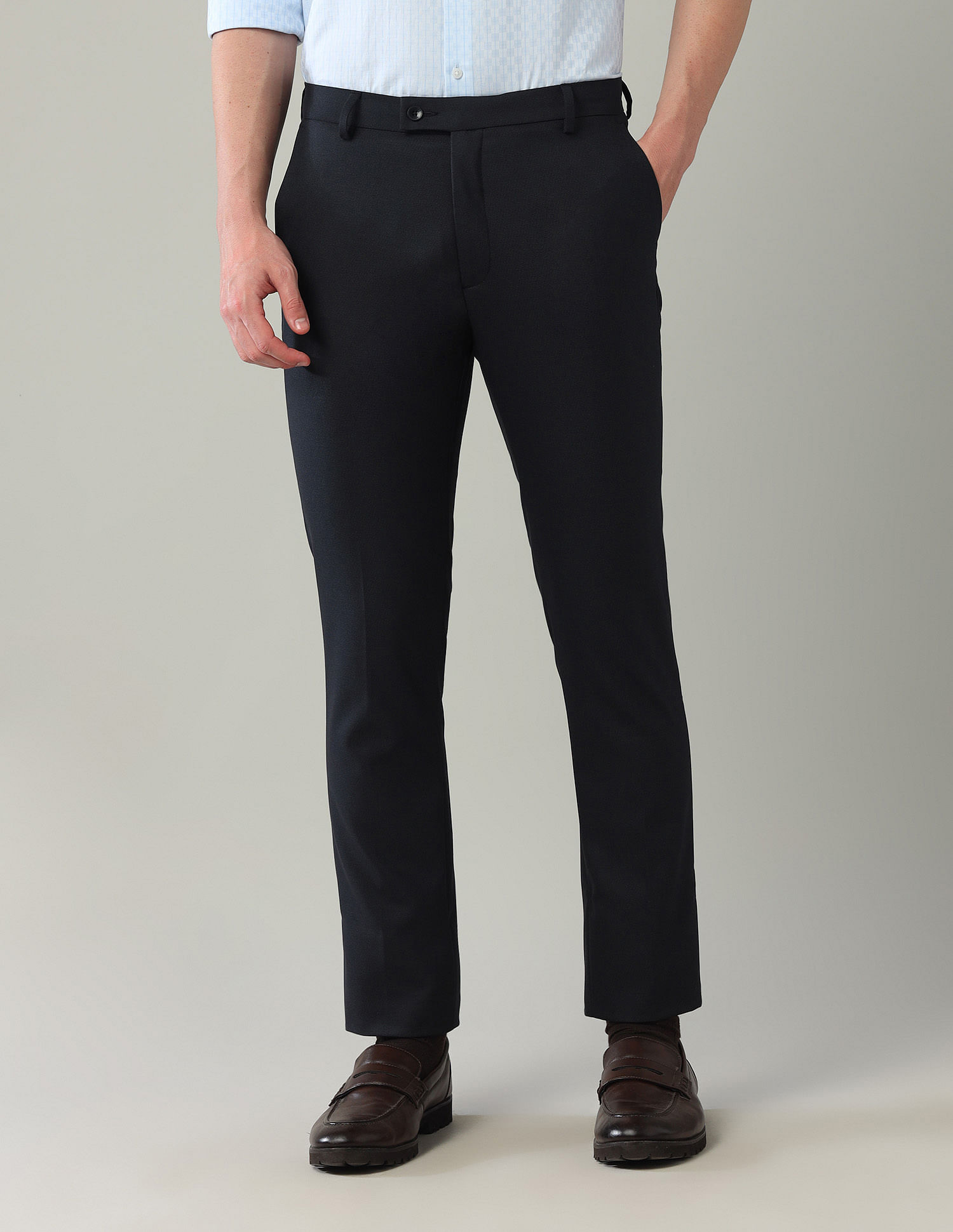 Arrow AutoFlex Regular Fit Mid Rise Trousers