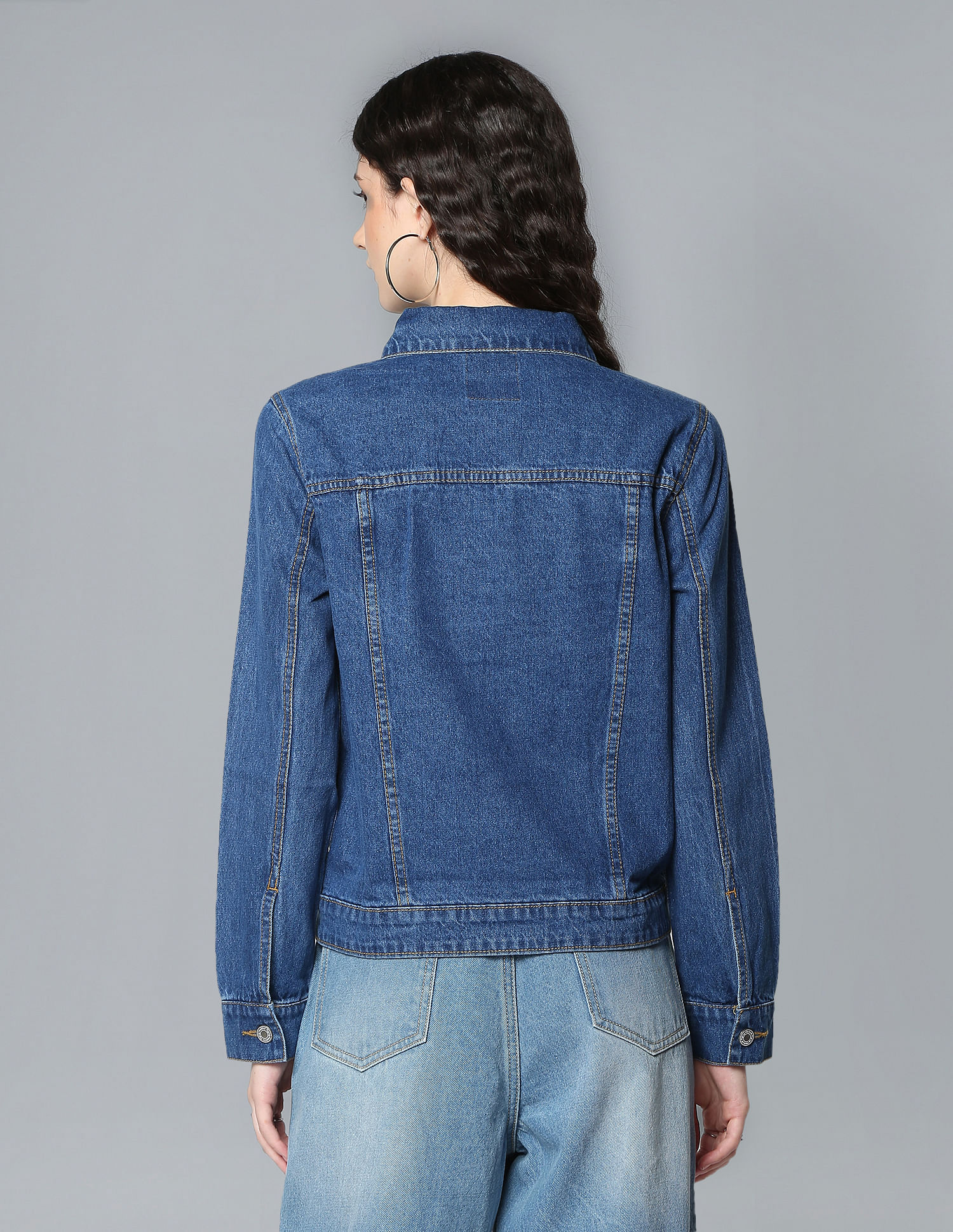 SCOFEEL Cropped Jean Jacket for Women Regular Fit Embellished Stars Denim  Jacket Coat Light Blue, XX-Large at Amazon Women's Coats Shop