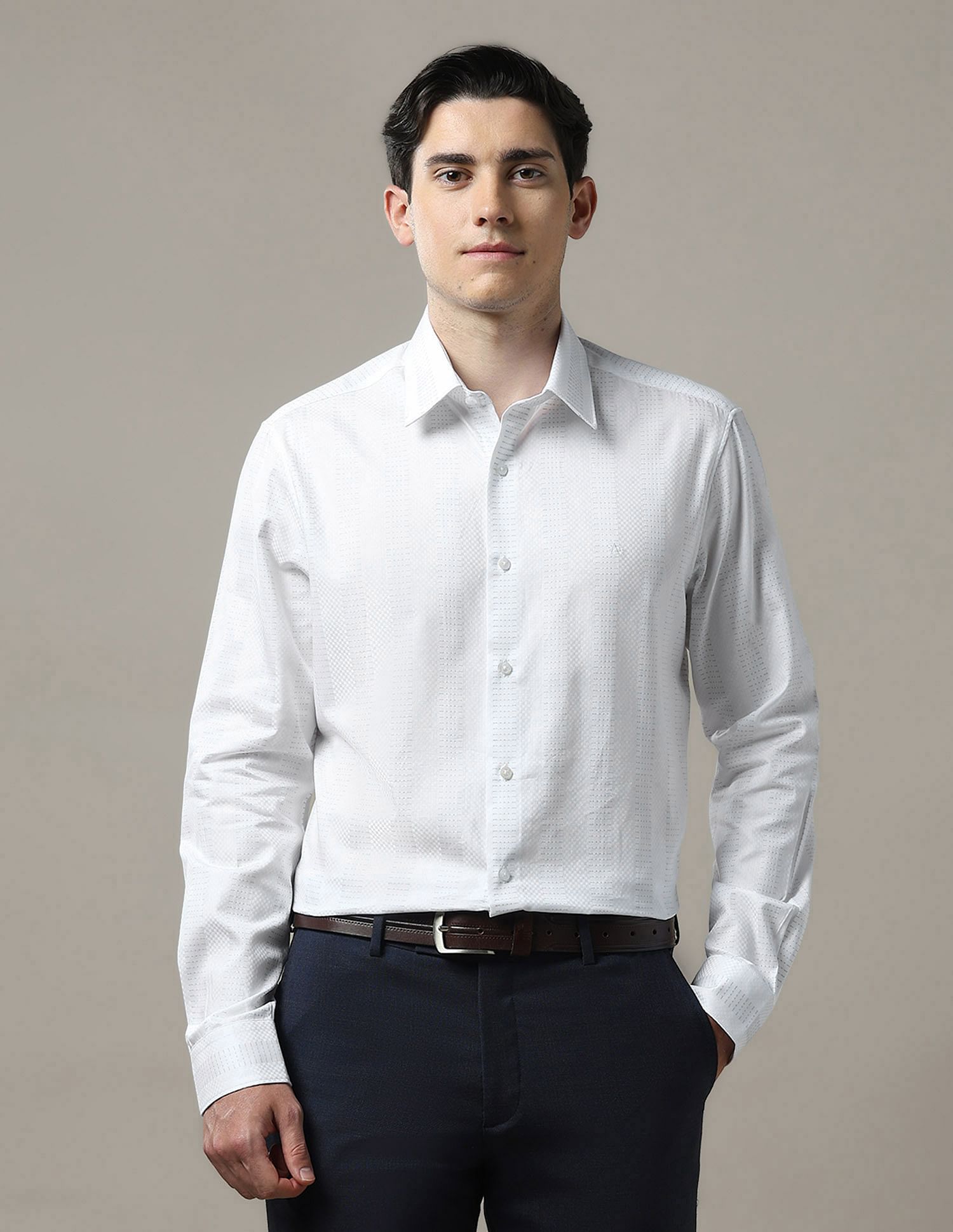 Arrow Tailored Fit Textured 1851 Shirt