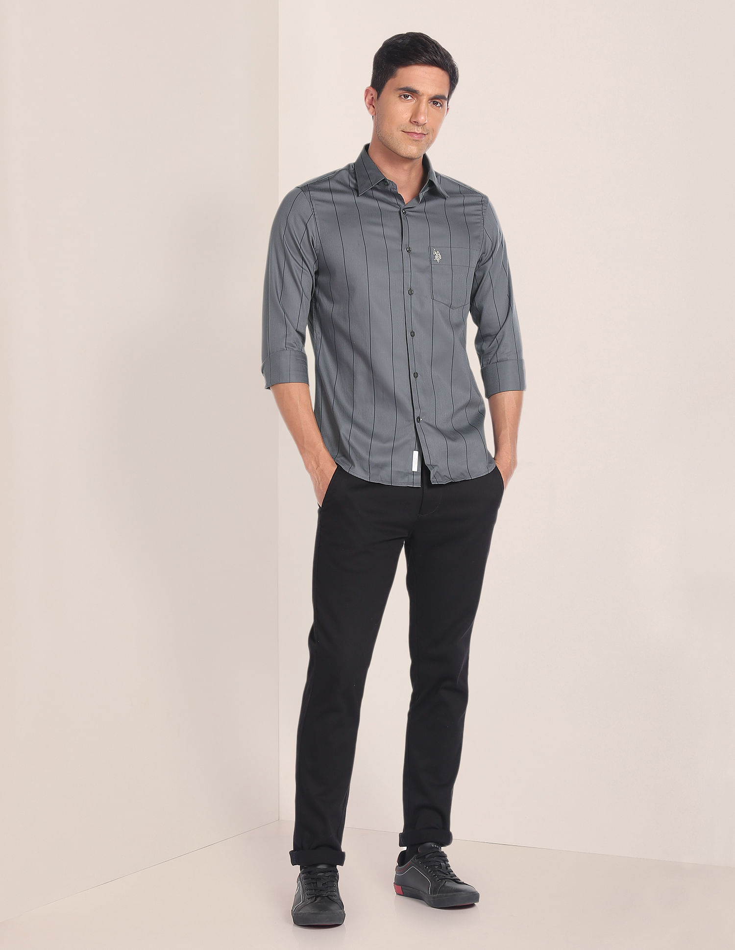 U.S. Polo Assn. Cutaway Collar Vertical Stripe Shirt