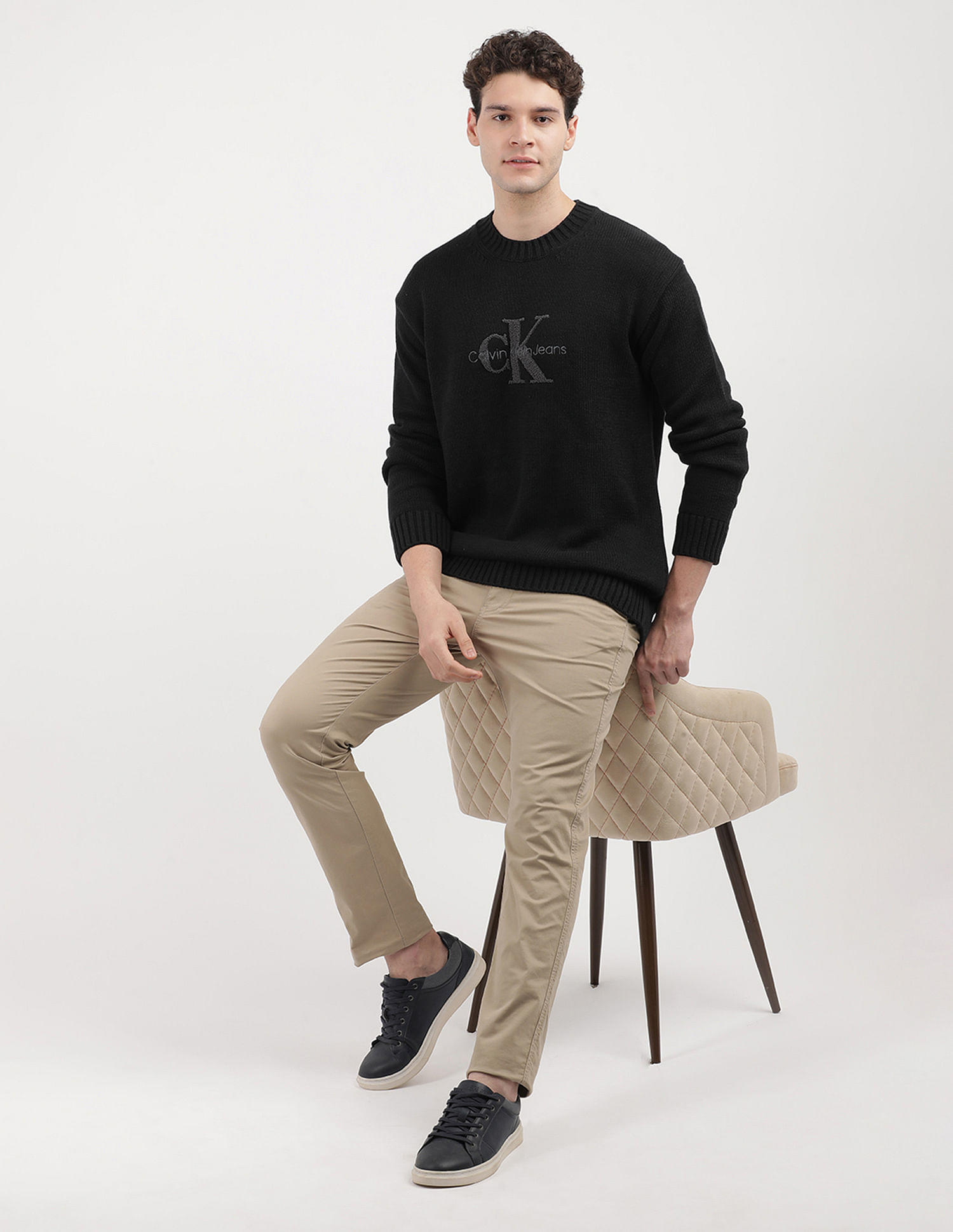 Calvin Klein Jeans Chenille Monologo Logo Sweater