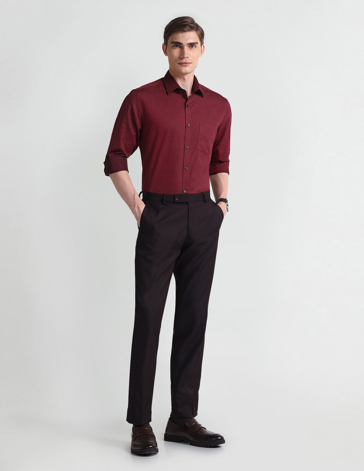 Arrow Manhattan Slim Fit Cotton Shirt