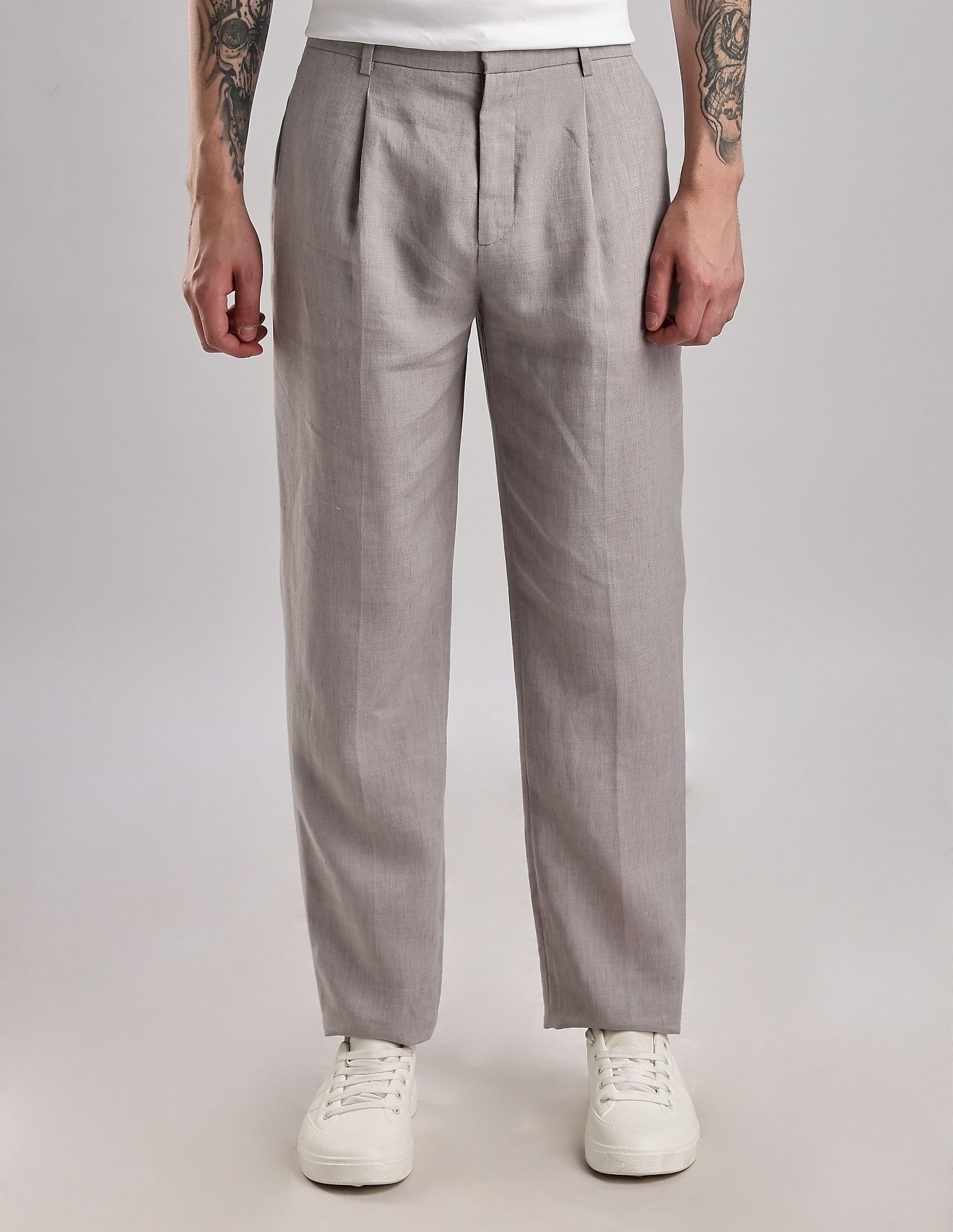 Calvin Klein Jeans Slim-Fit Solid Mid Rise Trousers
