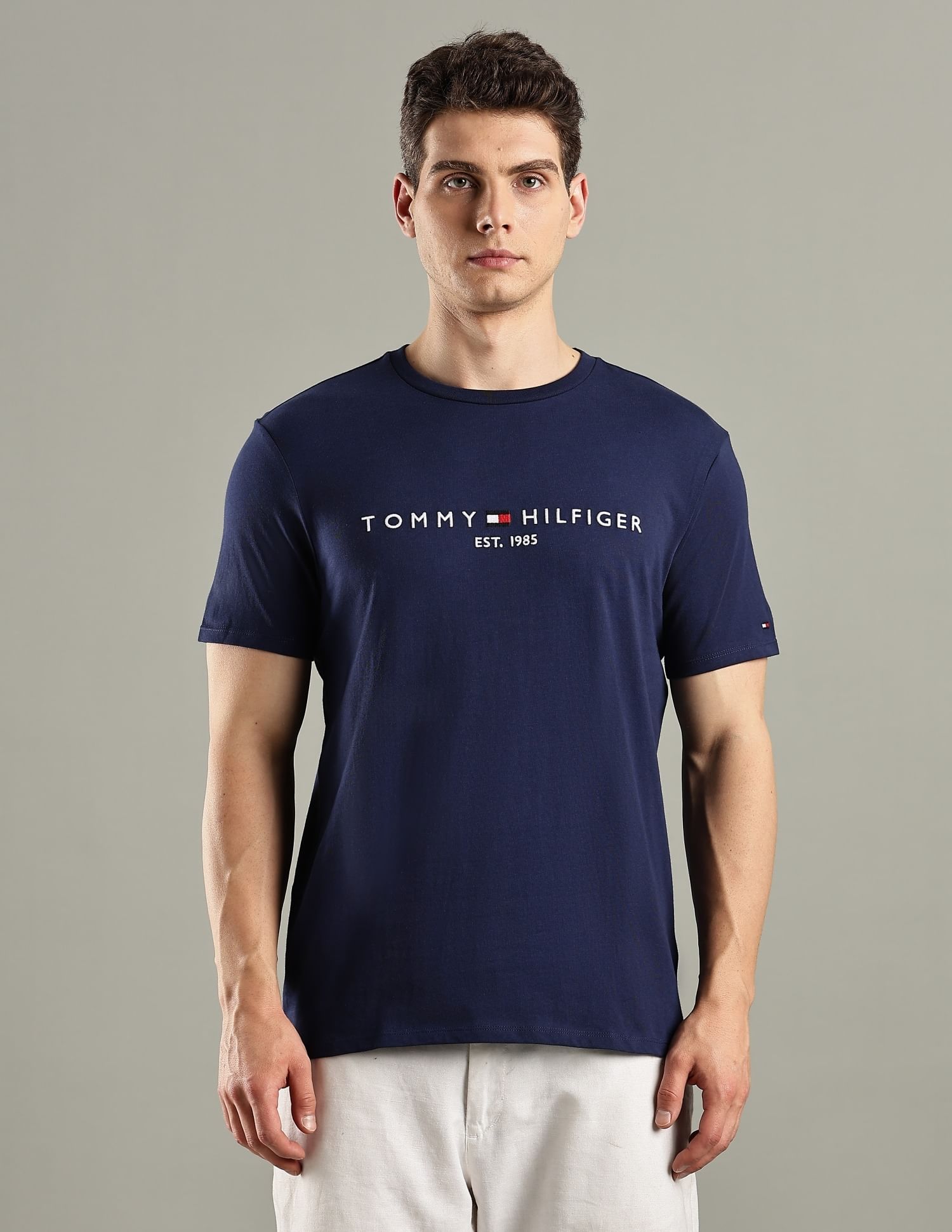 Tommy Hilfiger Logo Regular-Fit Cotton T-Shirt