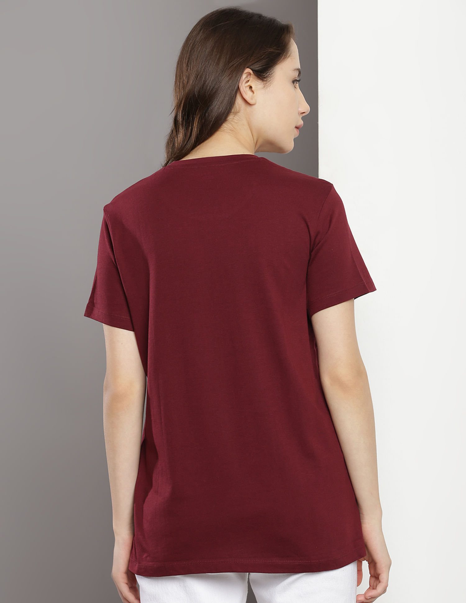 Tommy Hilfiger Solid Cotton Crew Neck T-Shirt