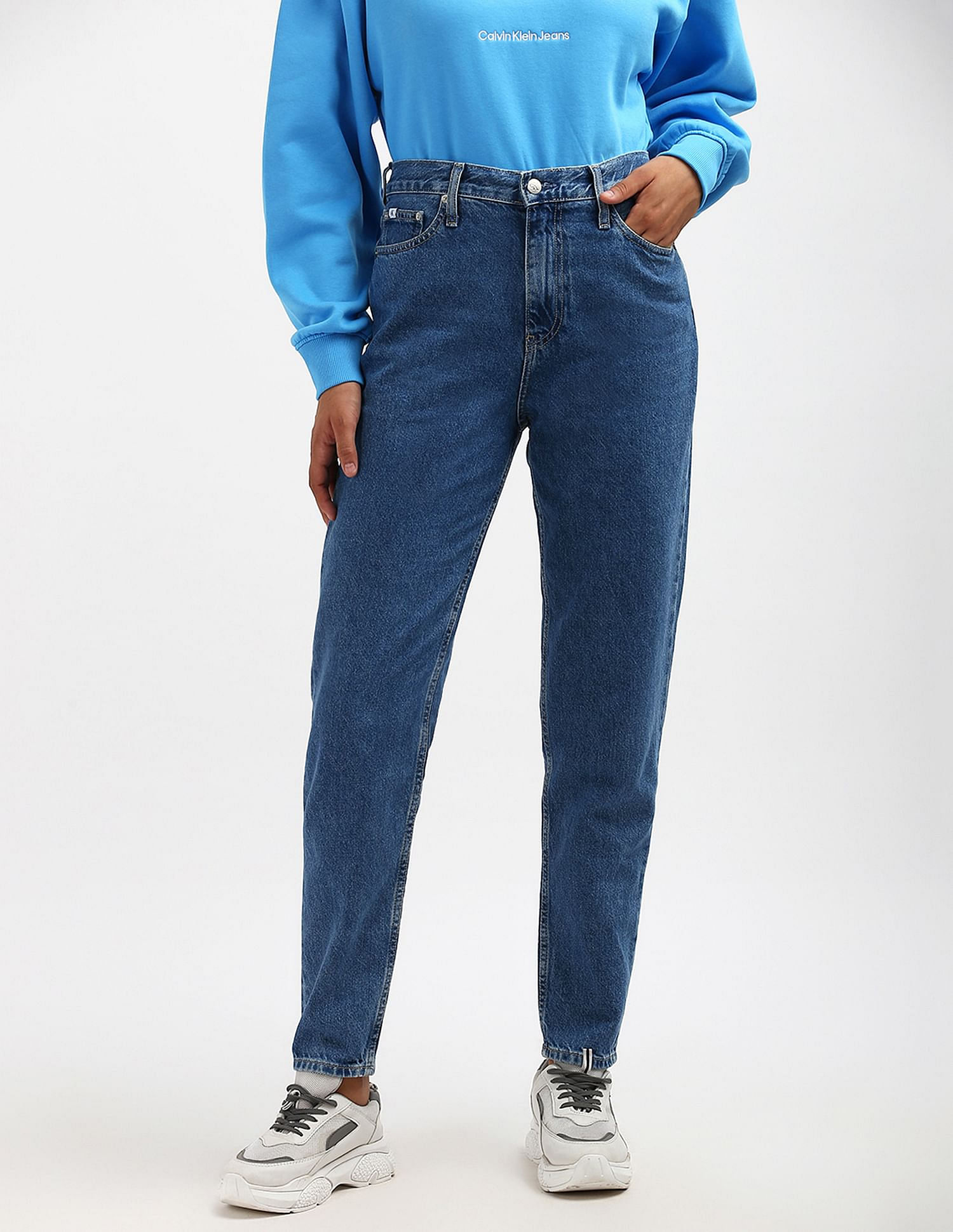 Calvin Klein Women Solid Mom Fit Jeans