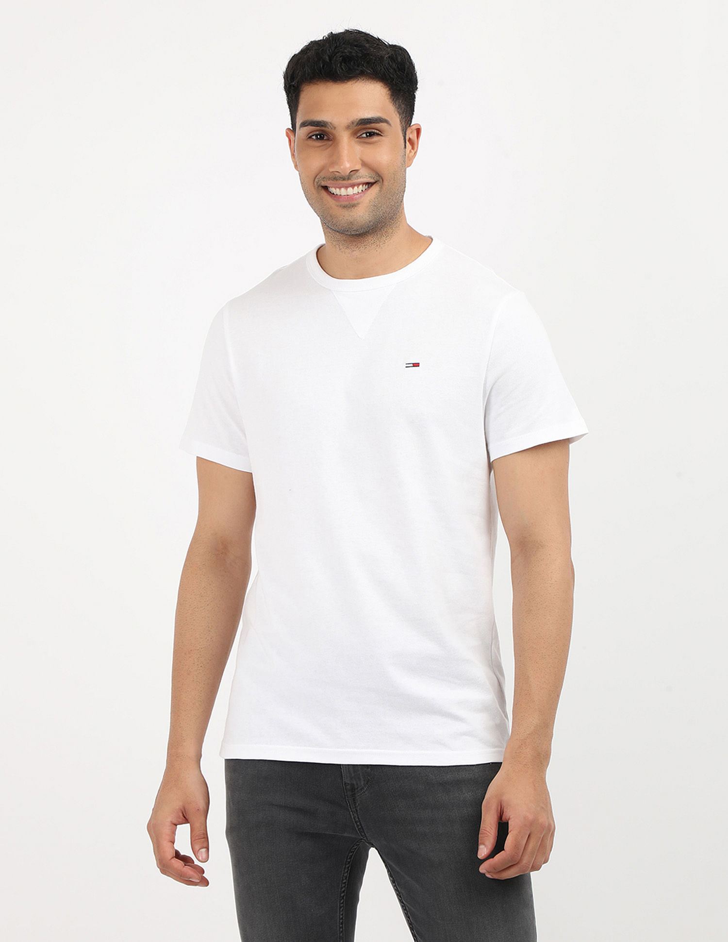 Tommy Hilfiger Slim Fit Solid Cotton T-Shirt