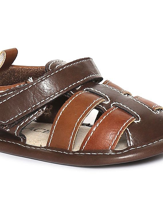 Save Beautiful Summer Baby Sandals Infant Boys Soft Sole Non-Slip First  Walkers Shoes (4.72inches(6-12months), Style(C)-Brown) : Amazon.in: Shoes &  Handbags