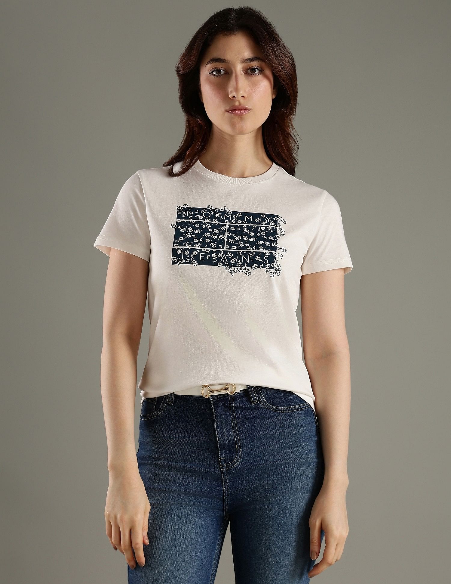 Tommy Hilfiger Logo Regular Fit Cotton T-Shirt