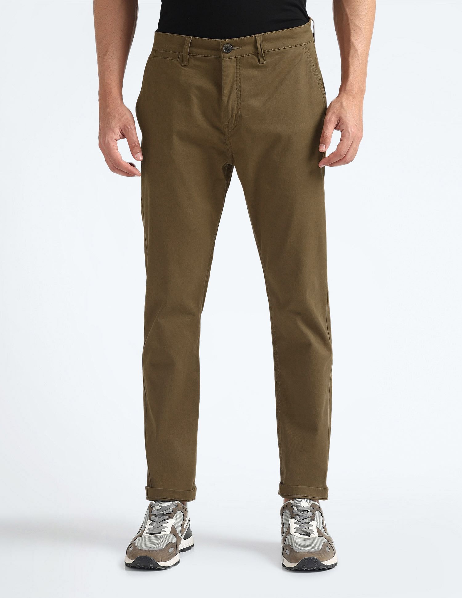 Flying Machine Slash Slim Tapered Fit Solid Chinos