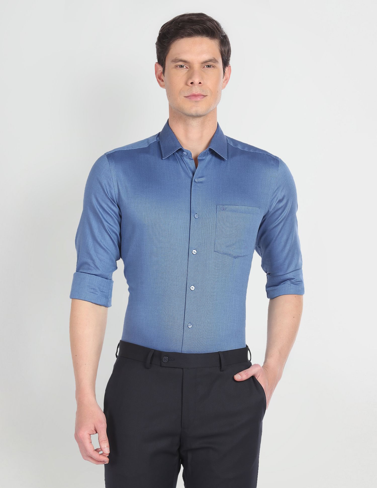 Arrow Patterned Dobby Slim Shirt