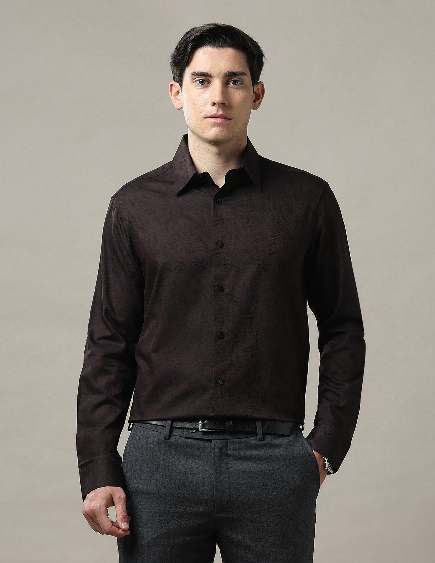 Arrow Tailored Fit Textured 1851 Shirt