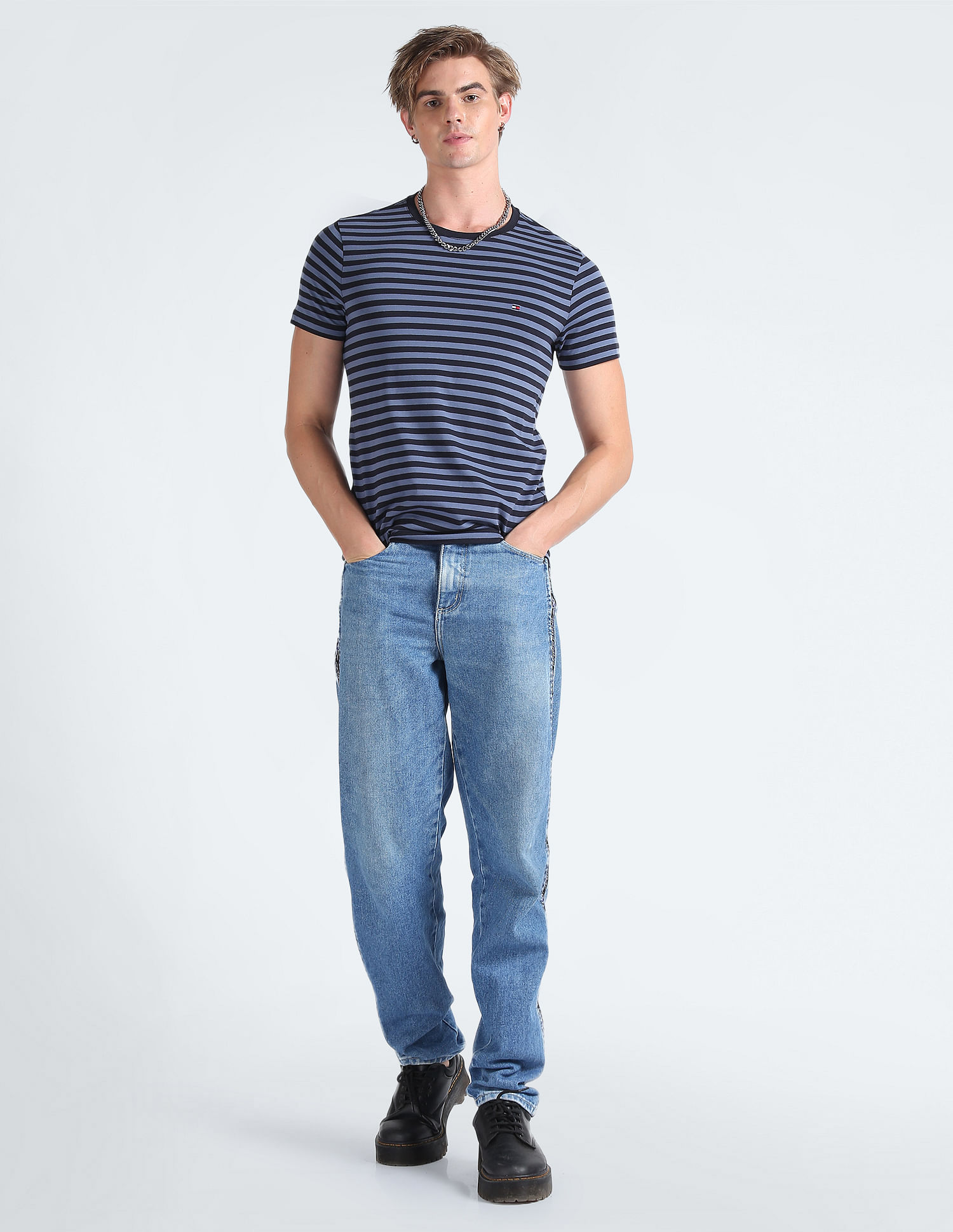 Tommy Hilfiger Transitional Organic Cotton Stretch Slim Fit T-Shirt