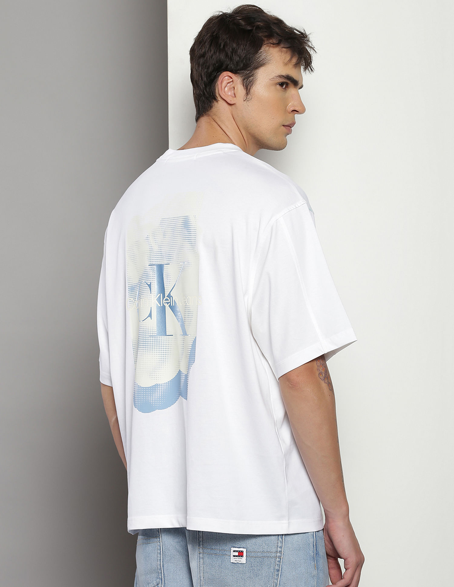 Calvin Klein Relaxed Fit Brand Print T-Shirt