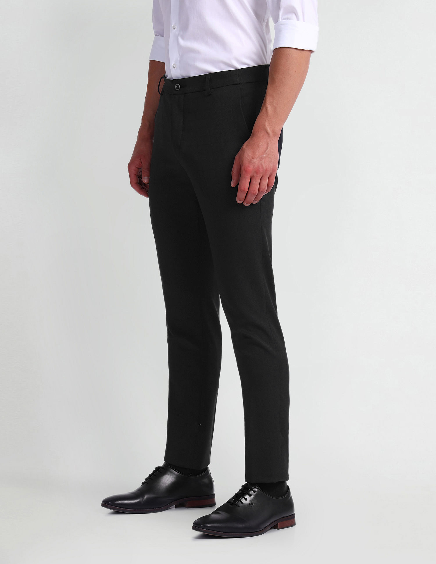 Arrow Newyork Smart Flex Super Slim Fit Trousers