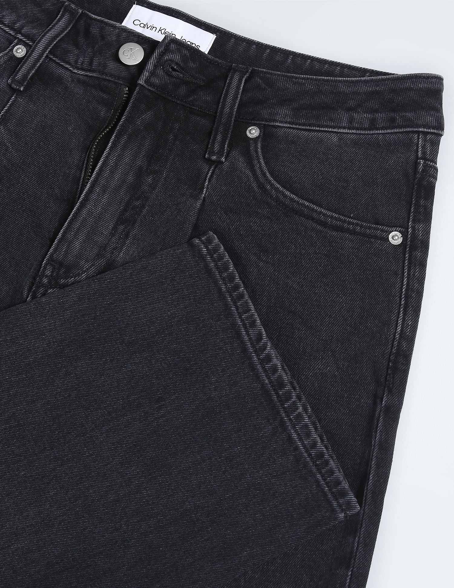 Calvin Klein Jeans 90s Straight Fit High Rise Jeans
