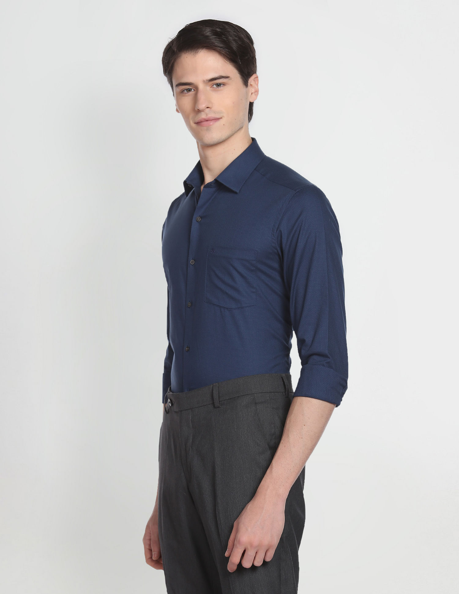 Arrow Dobby Manhattan Slim Fit Formal Shirt