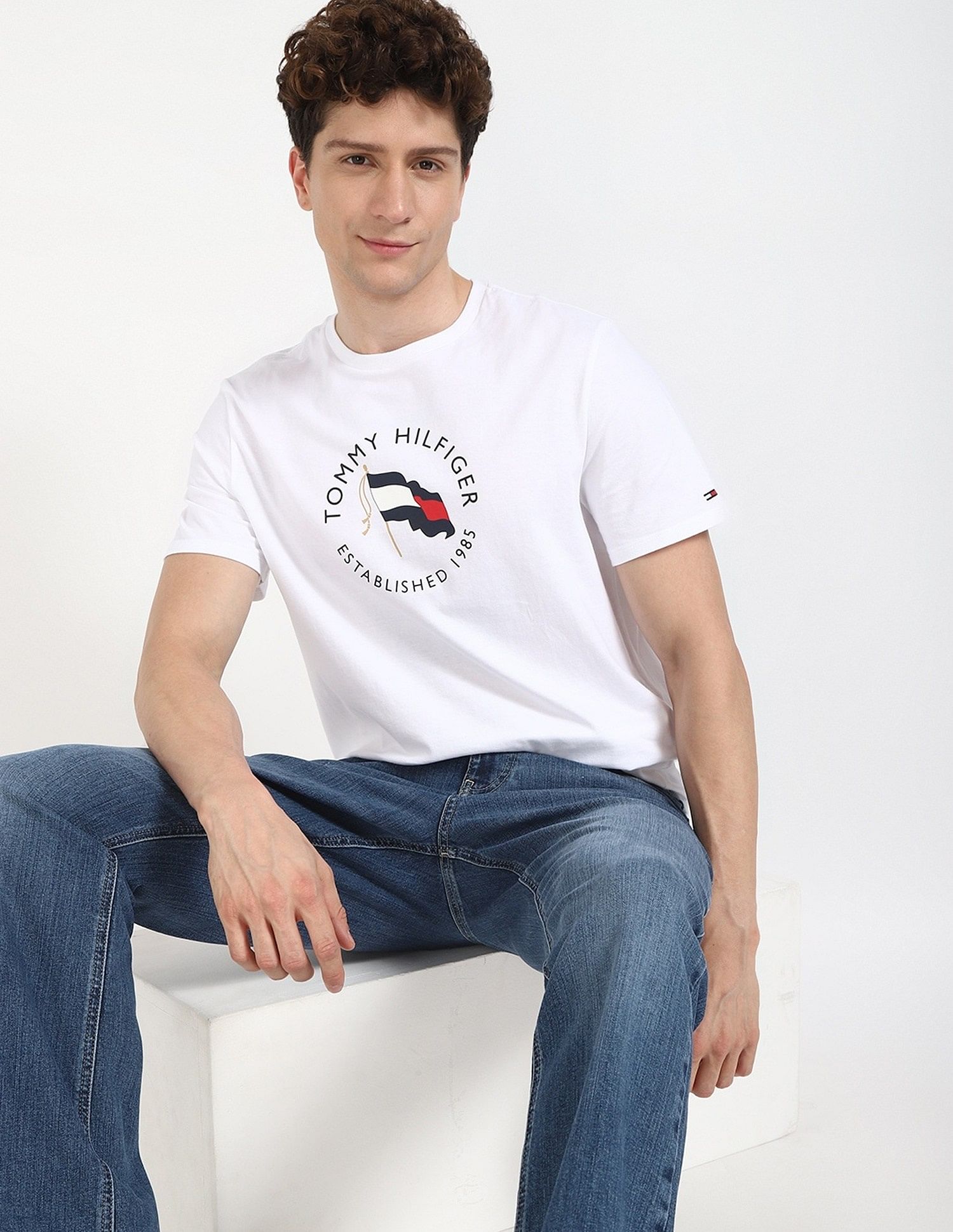 Tommy Hilfiger Logo Regular-Fit Cotton T-Shirt