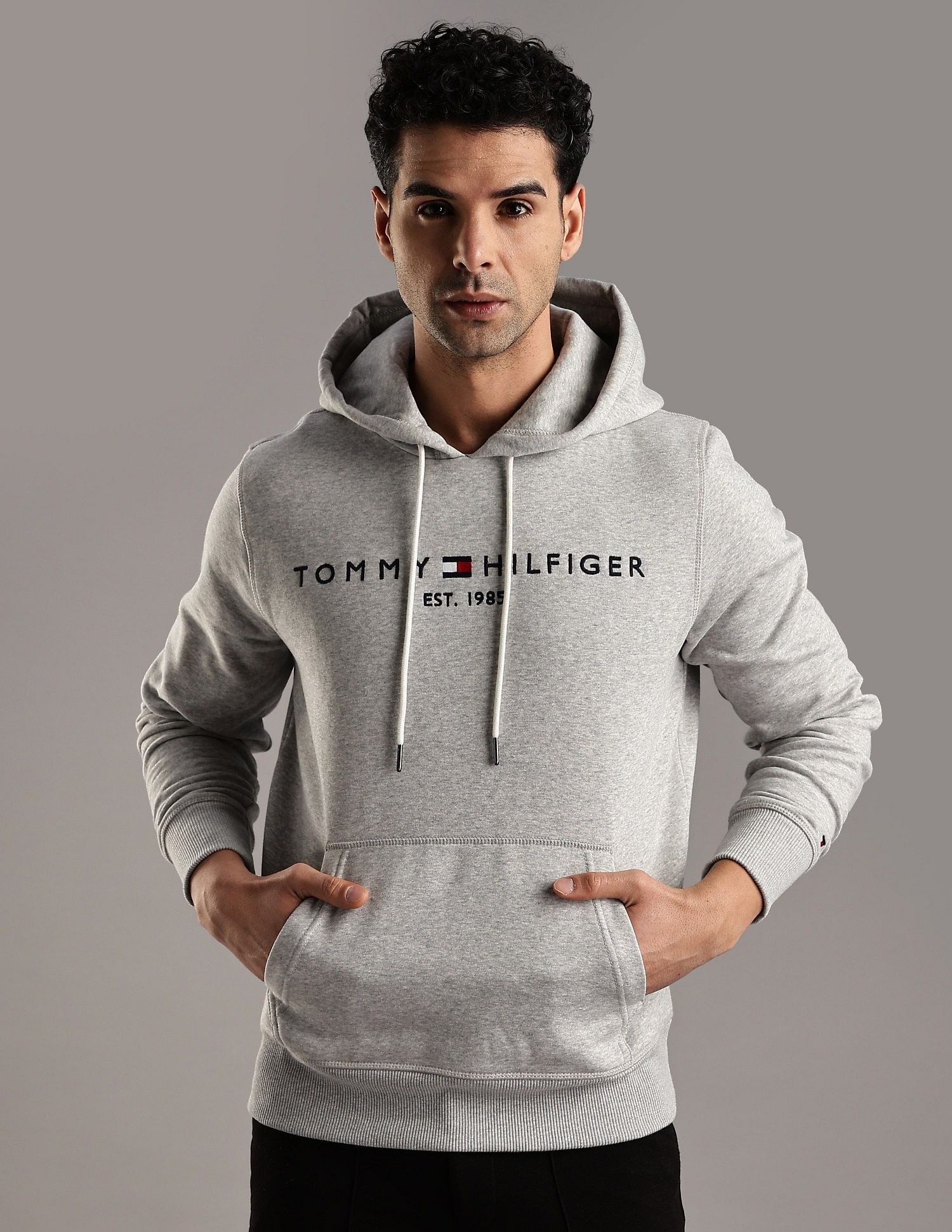 Tommy Hilfiger Embroidered Logo Regular-Fit Cotton Sweatshirt