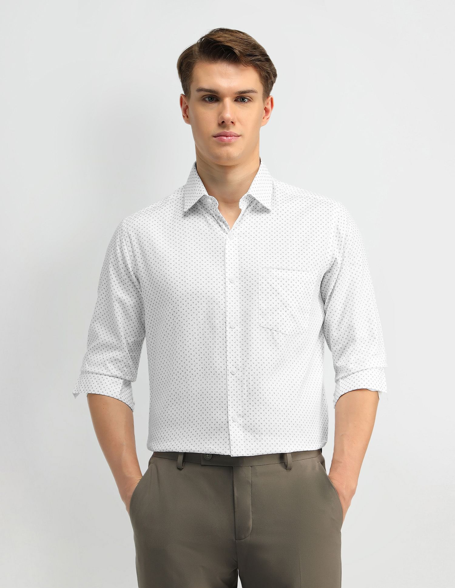 Arrow Geometric Printed Manhattan Slim Fit Shirt