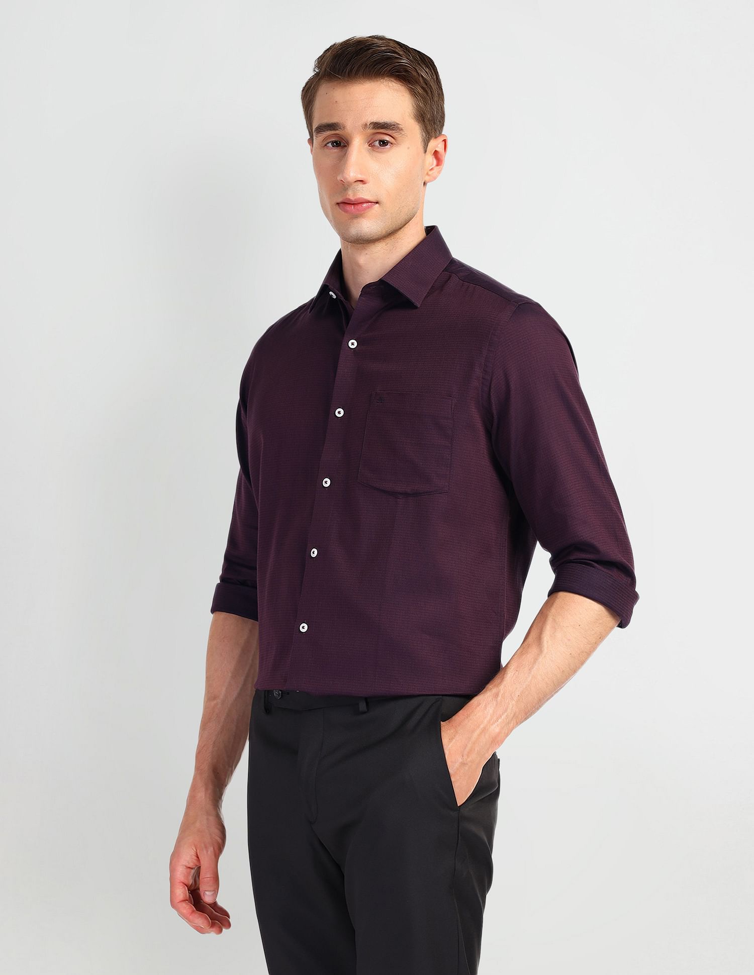 Arrow Manhattan Slim Fit Cotton Shirt