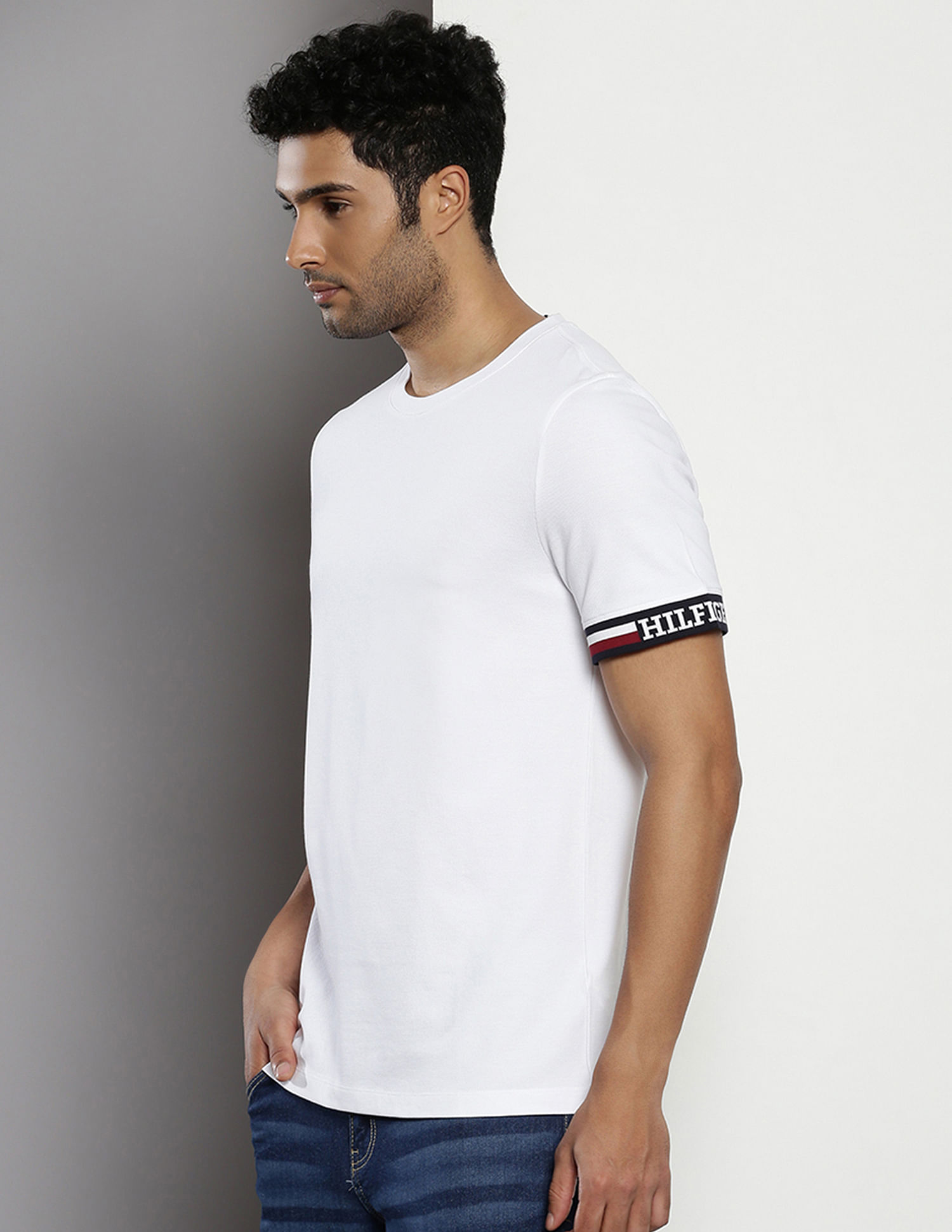 Tommy Hilfiger Bold Monotype Cuff T-Shirt