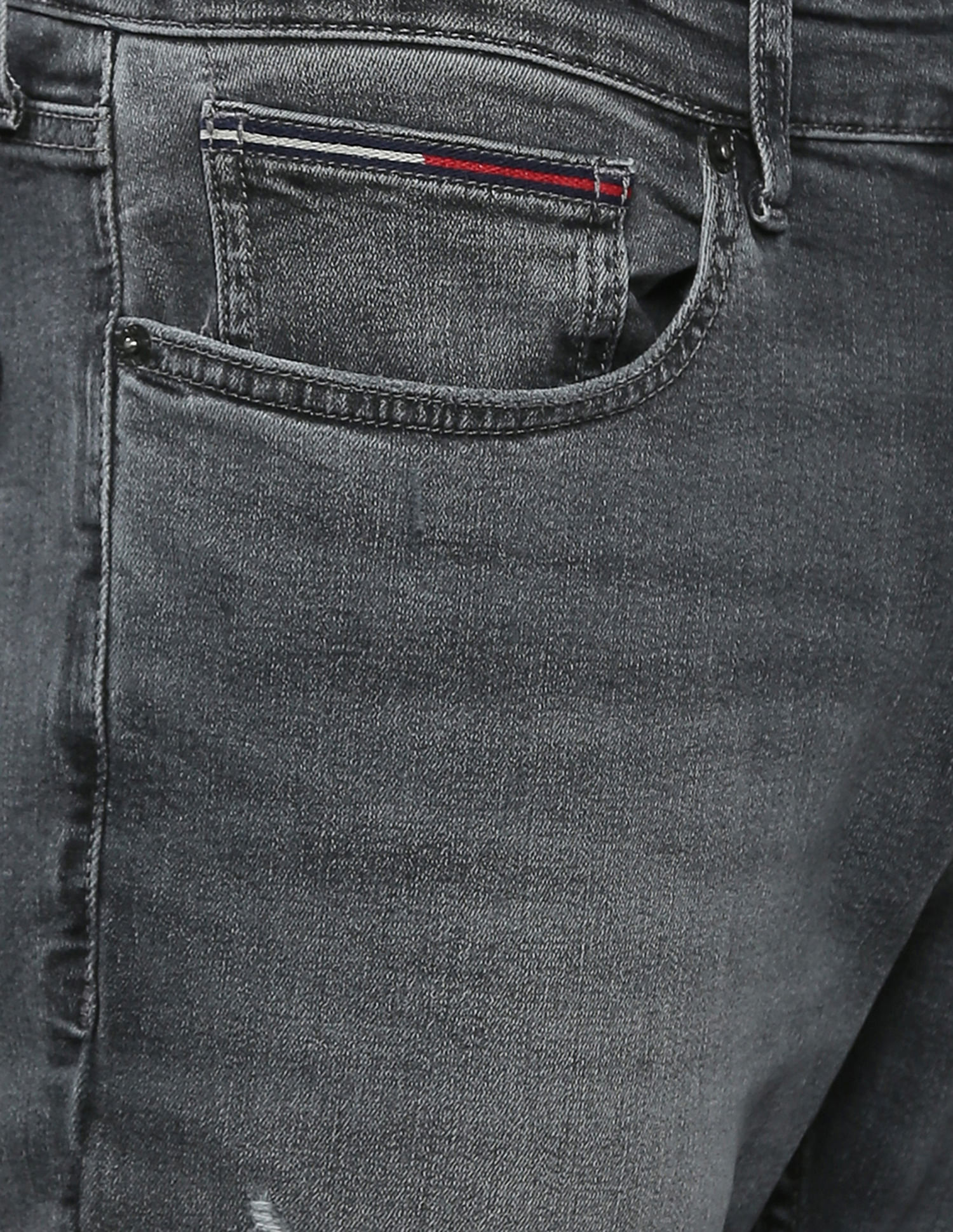 Buy Hilfiger Men Scanton Slim Fit Stone Wash Jeans - NNNOW.com